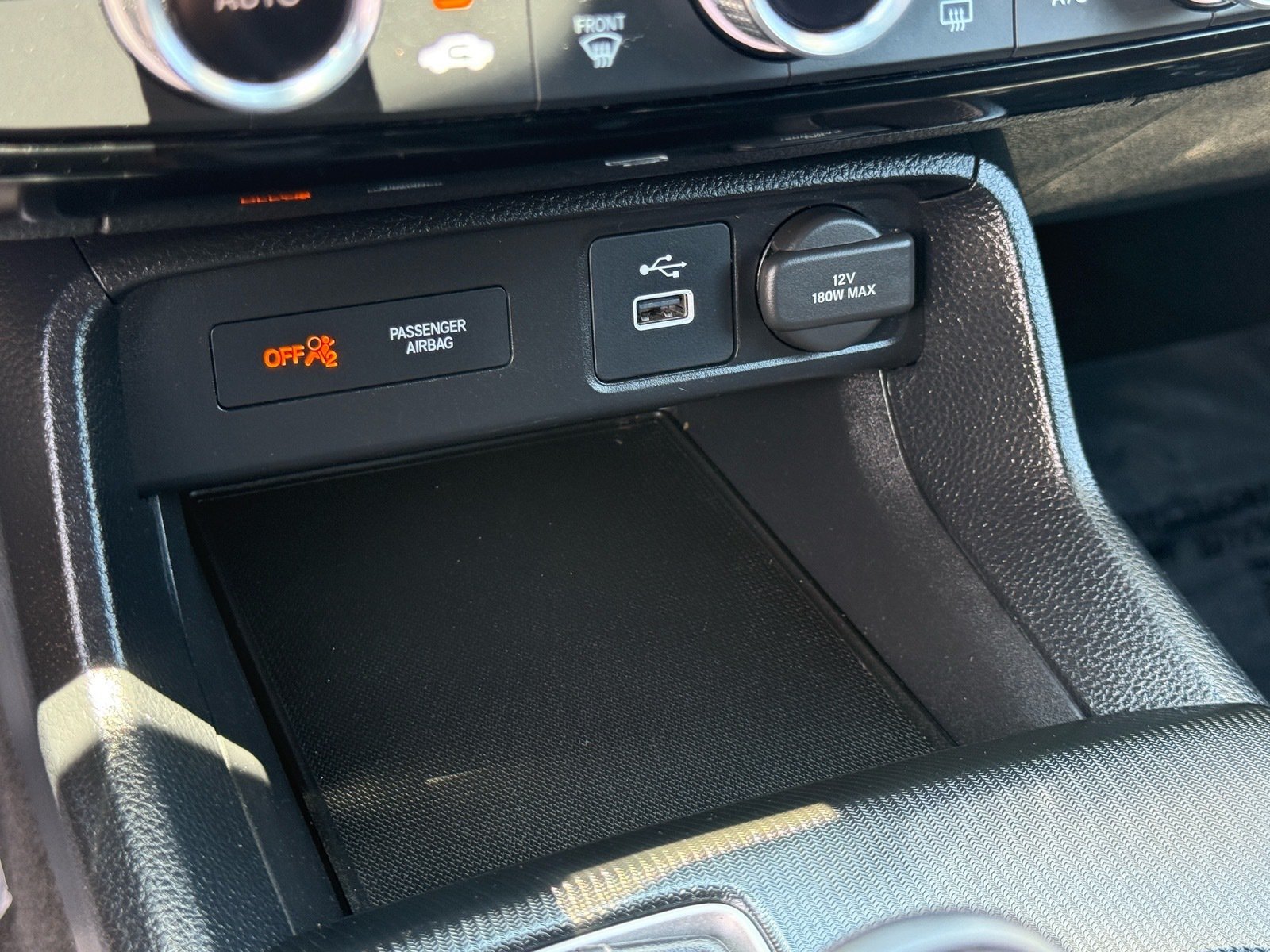 2024 Honda Civic Sport — photo 21 thumbnail