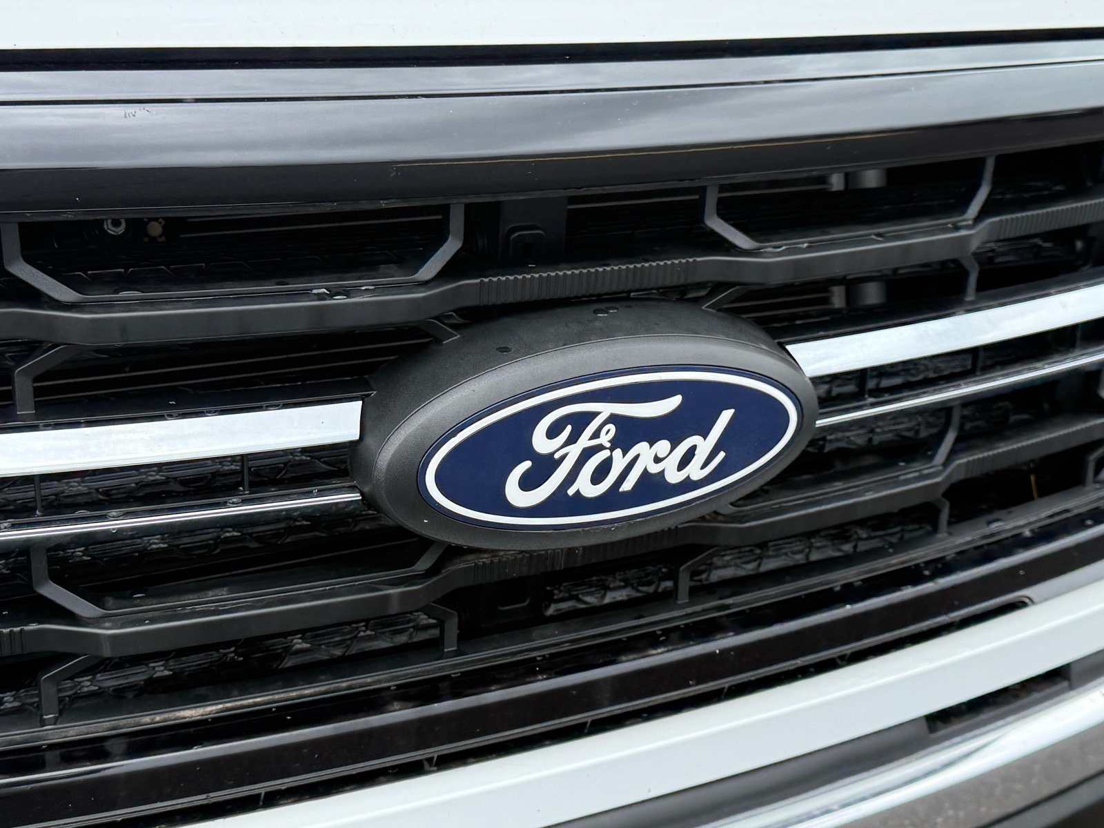 2025 Ford F-150 XLT — photo 29 thumbnail