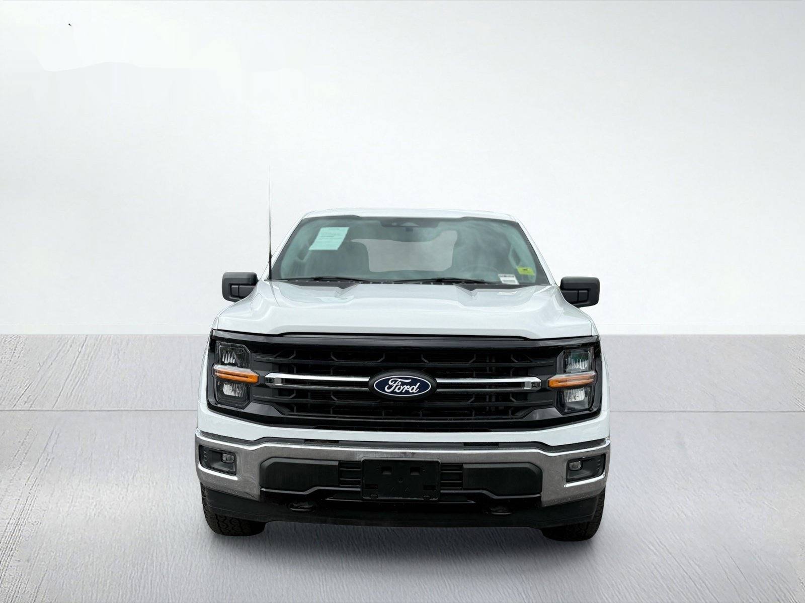 2025 Ford F-150 XLT — photo 5 thumbnail