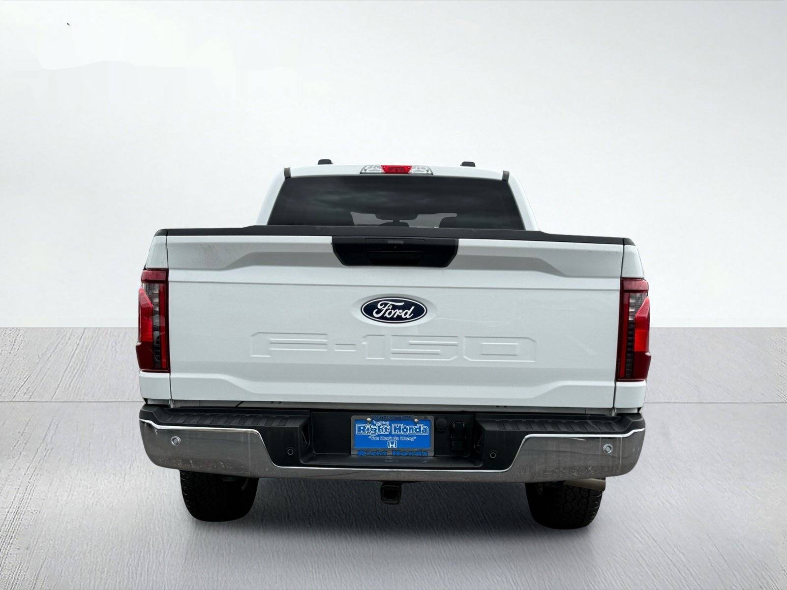 2025 Ford F-150 XLT — photo 6 thumbnail