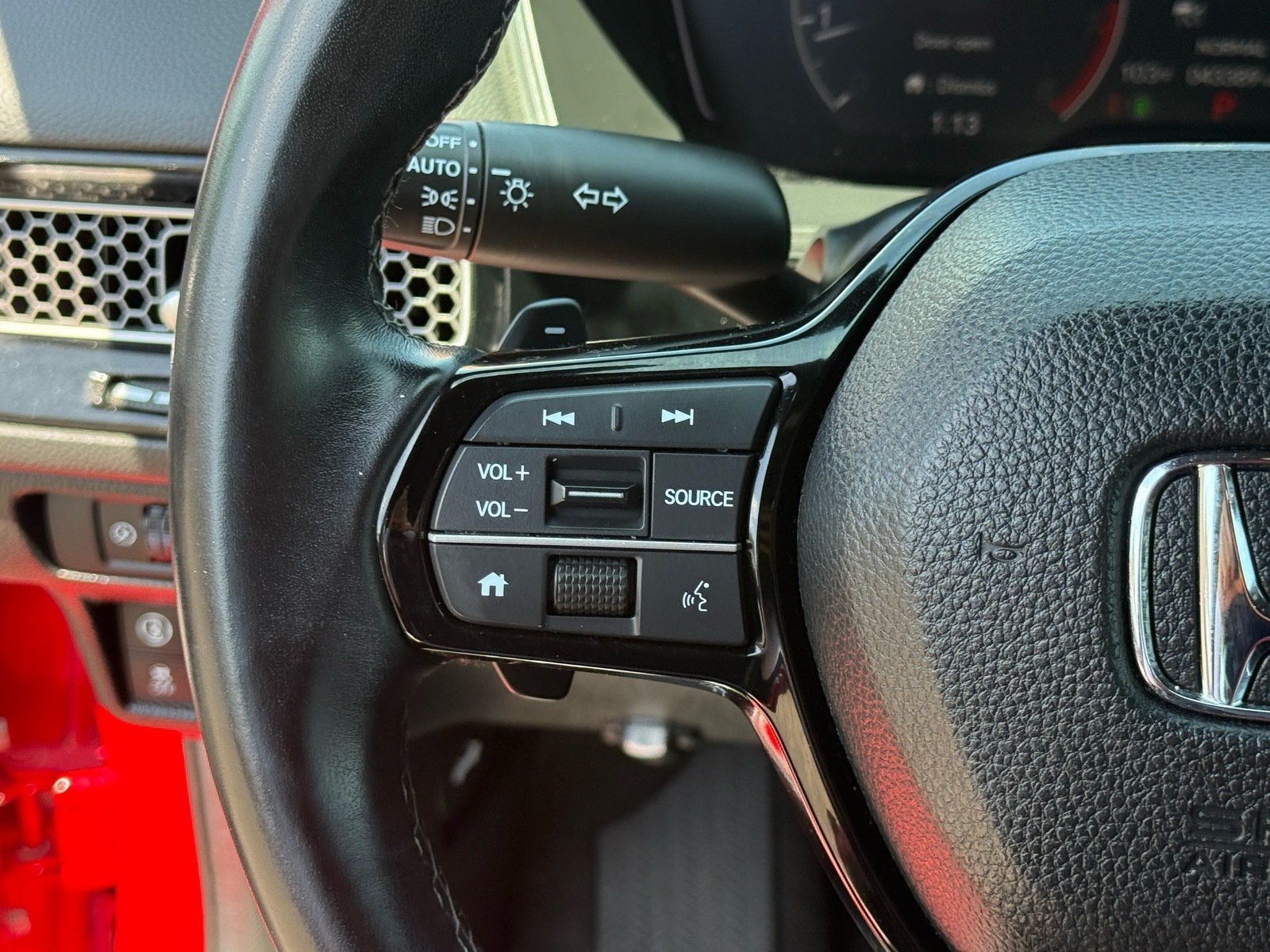 2024 Honda Civic Sport — photo 15 thumbnail