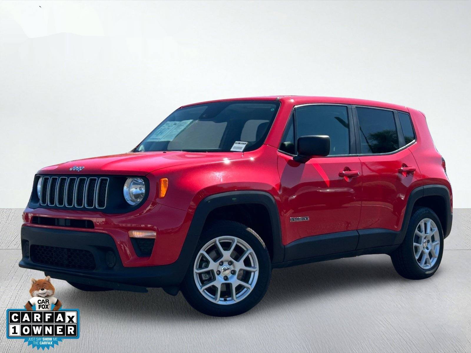 2023 Jeep Renegade Latitude — photo 1