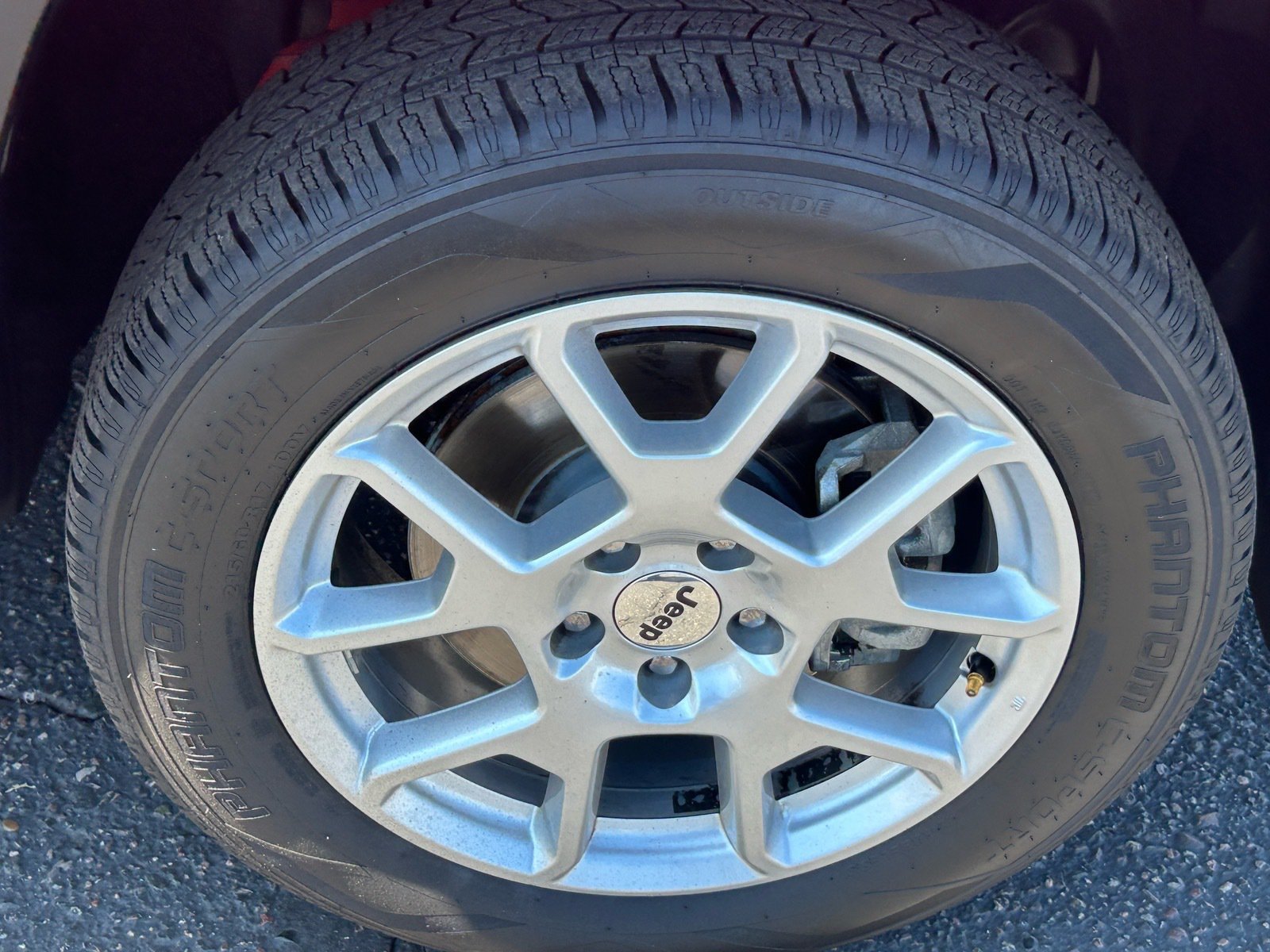 2023 Jeep Renegade Latitude — photo 10 thumbnail