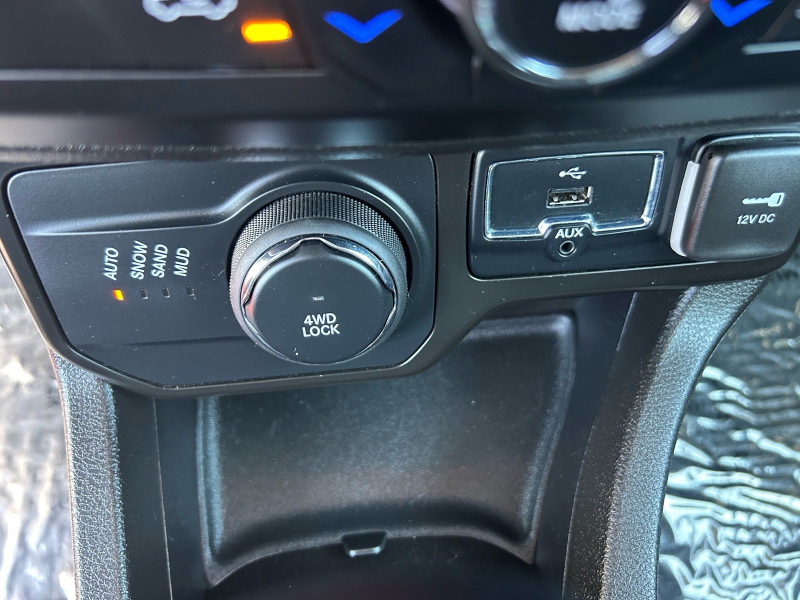 2023 Jeep Renegade Latitude — photo 24 thumbnail