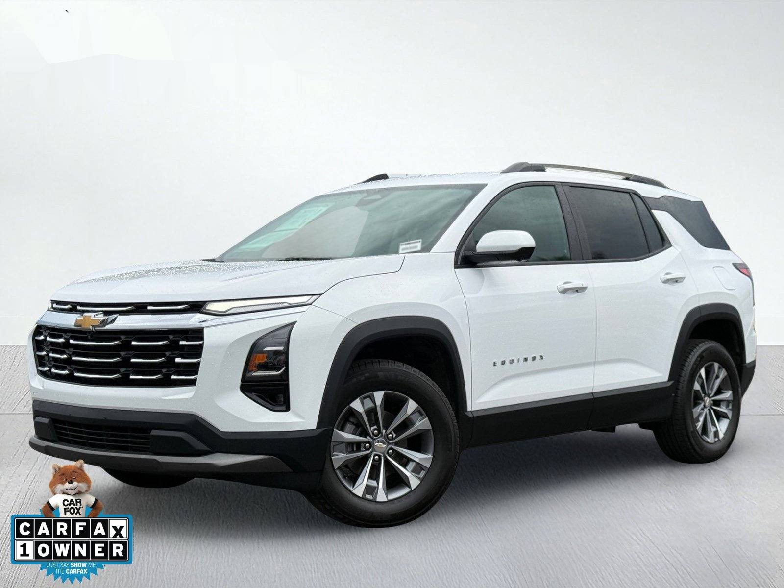 2025 Chevrolet Equinox LT — photo 1