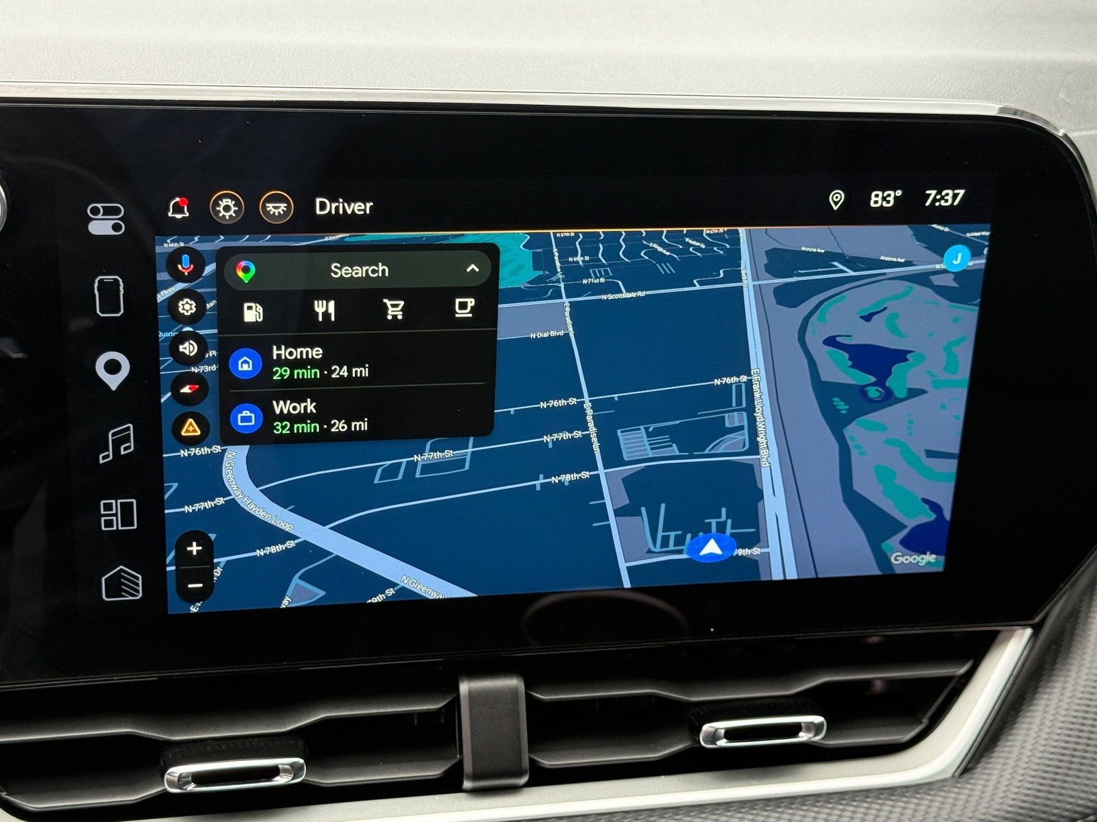 2025 Chevrolet Equinox LT — photo 21 thumbnail