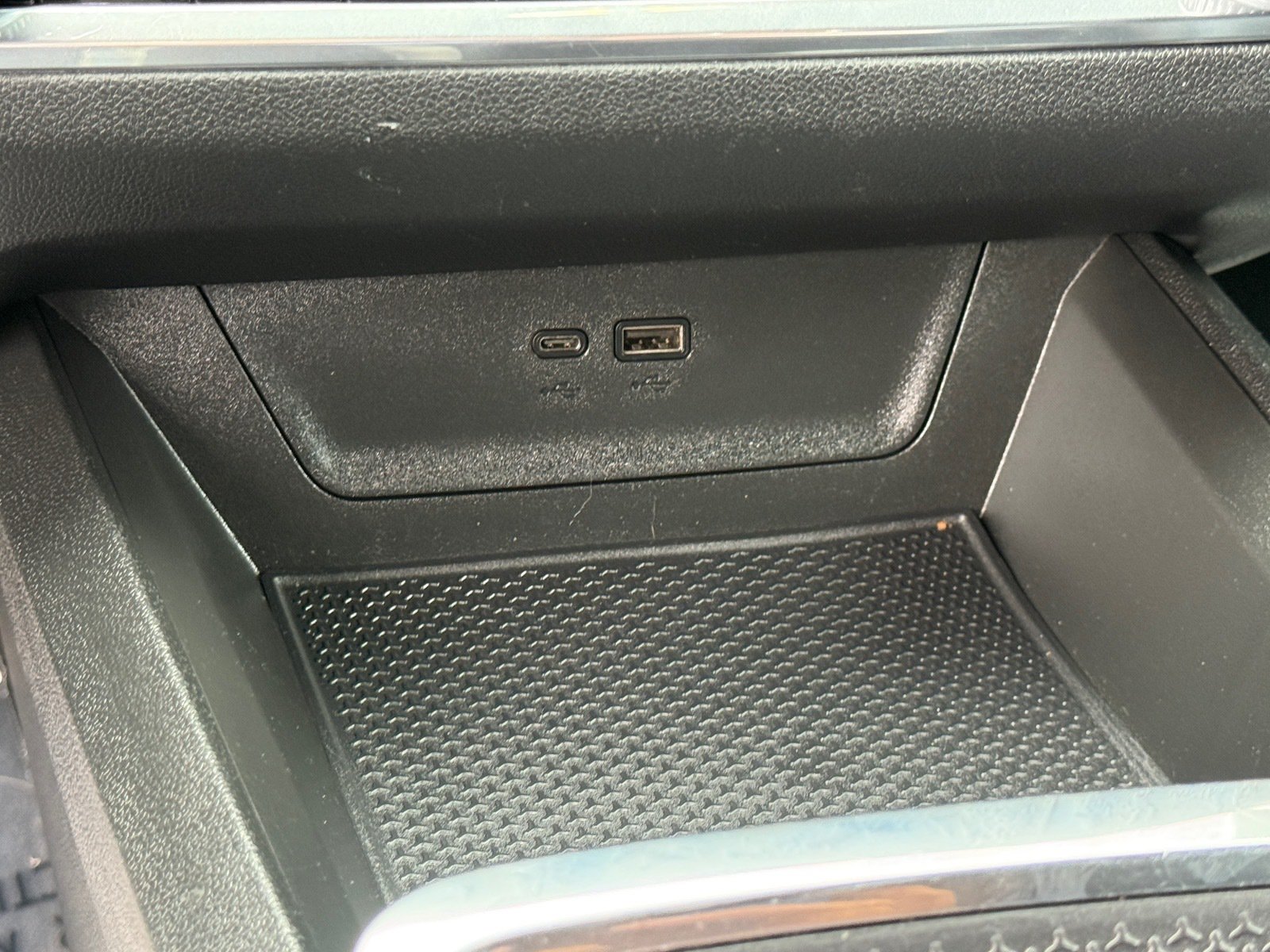 2025 Chevrolet Equinox LT — photo 23 thumbnail
