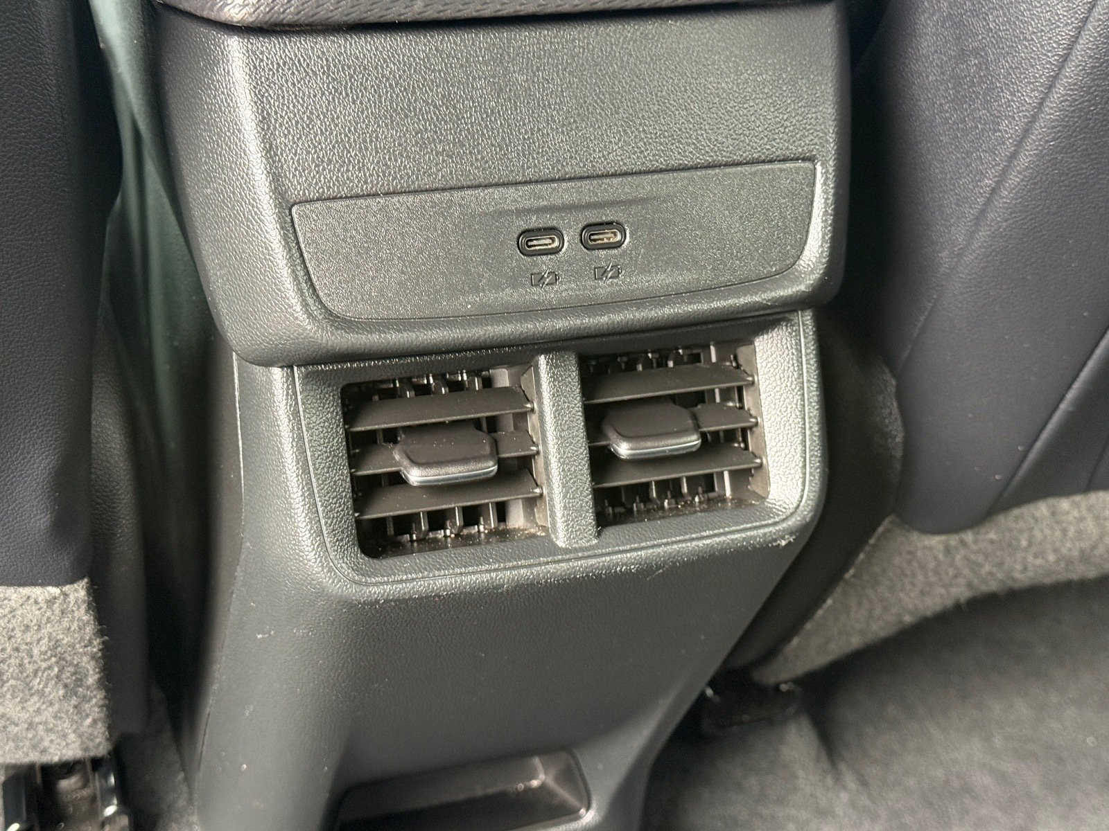 2025 Chevrolet Equinox LT — photo 28 thumbnail