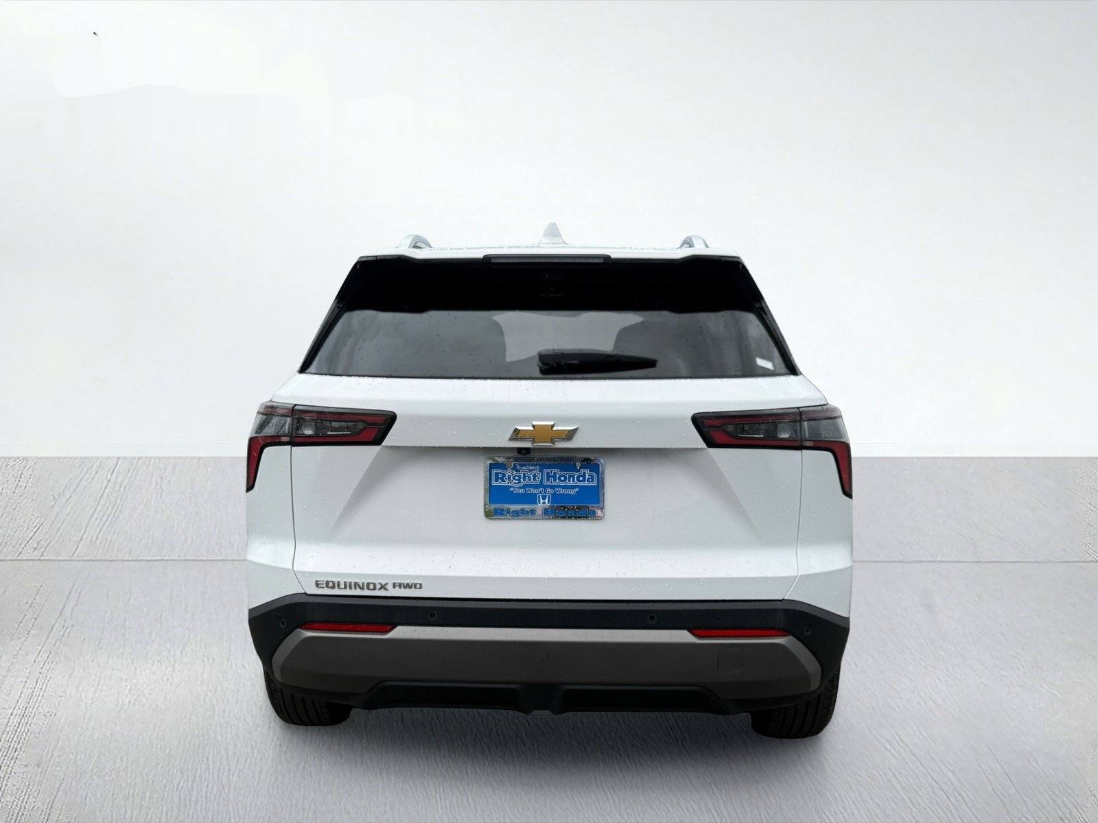 2025 Chevrolet Equinox LT — photo 6 thumbnail