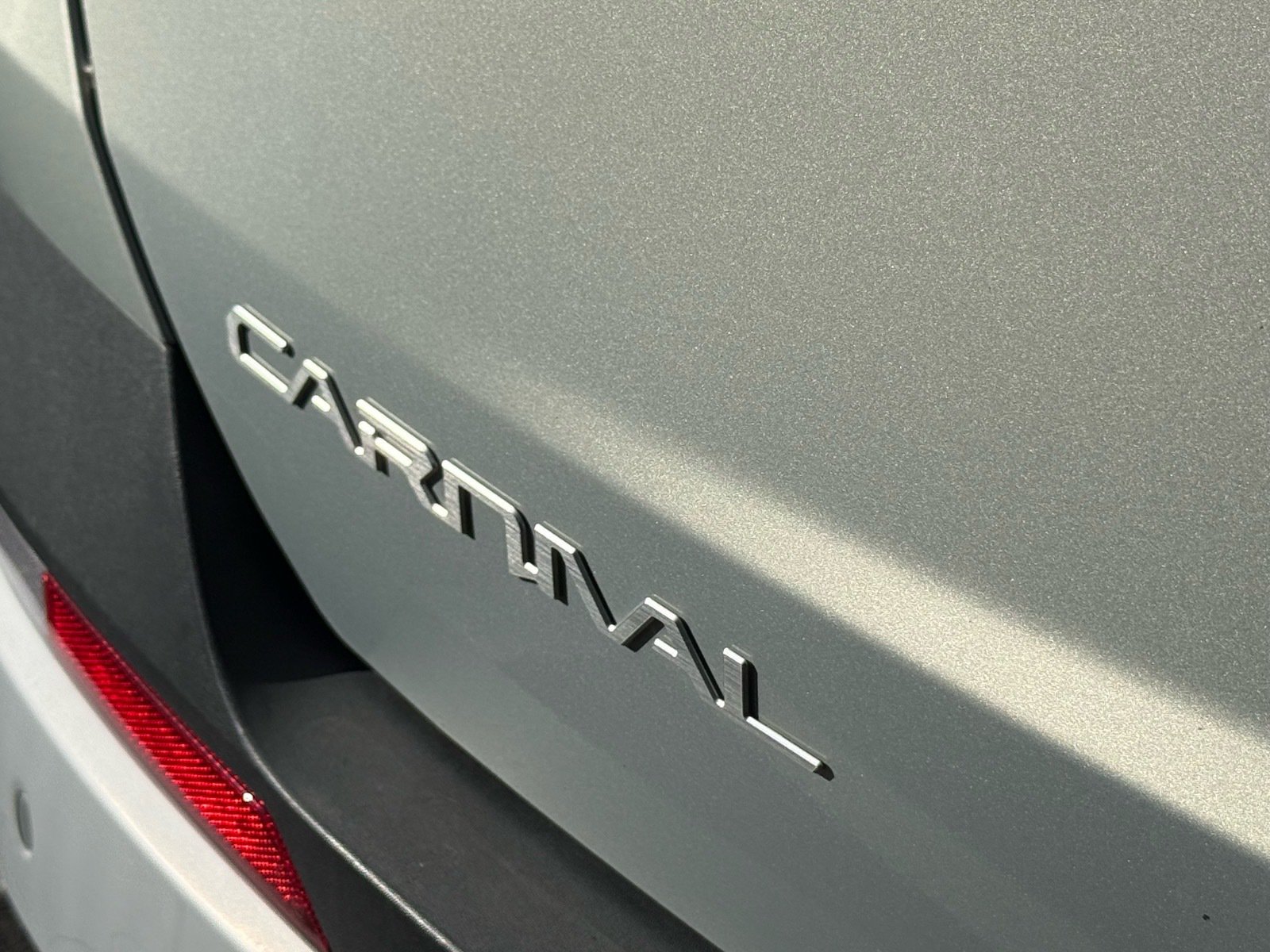2026 Kia Carnival Hybrid EX — photo 12 thumbnail