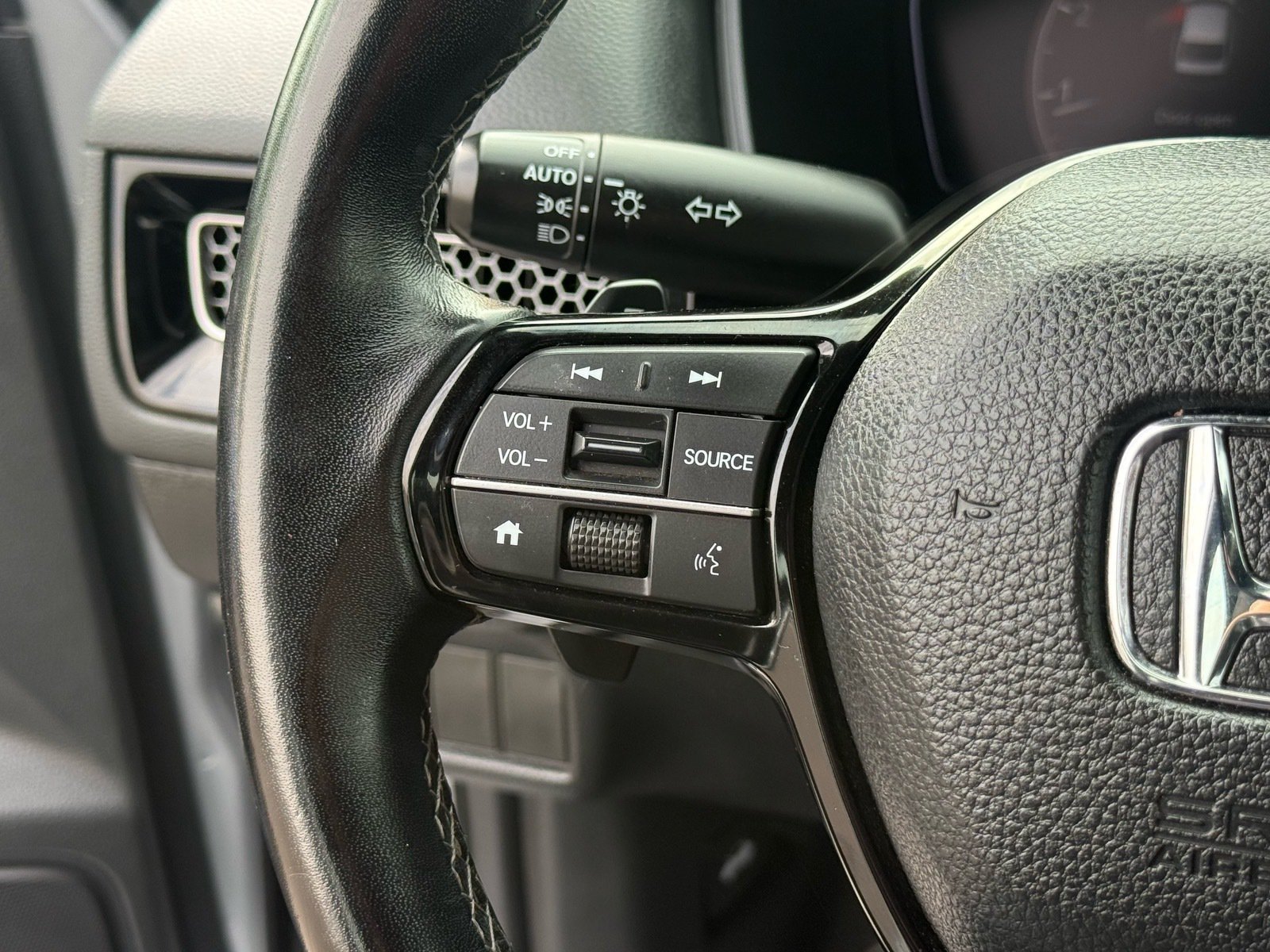 2024 Honda Civic Sport — photo 16 thumbnail