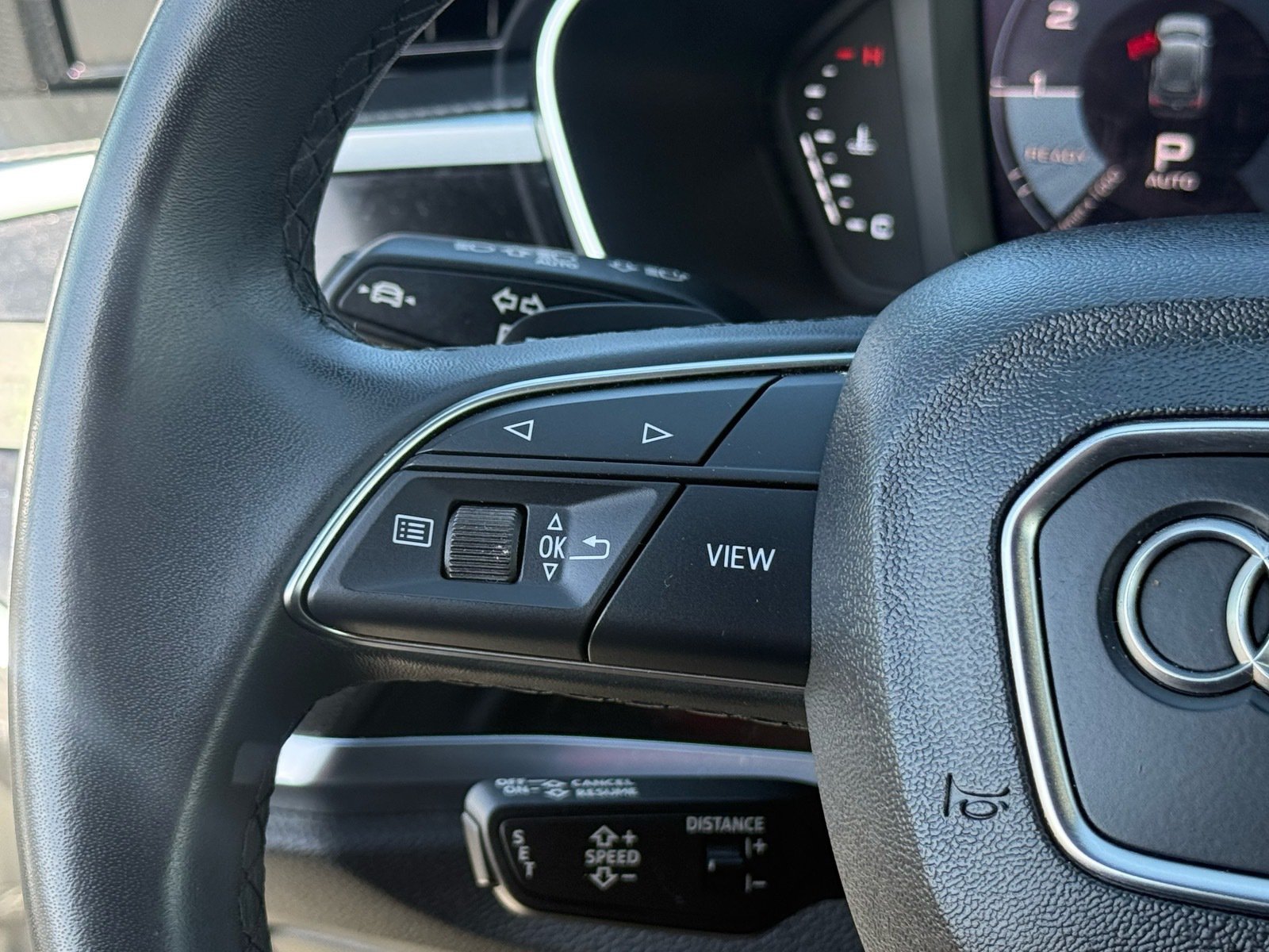 2025 Audi Q3 Premium — photo 16 thumbnail