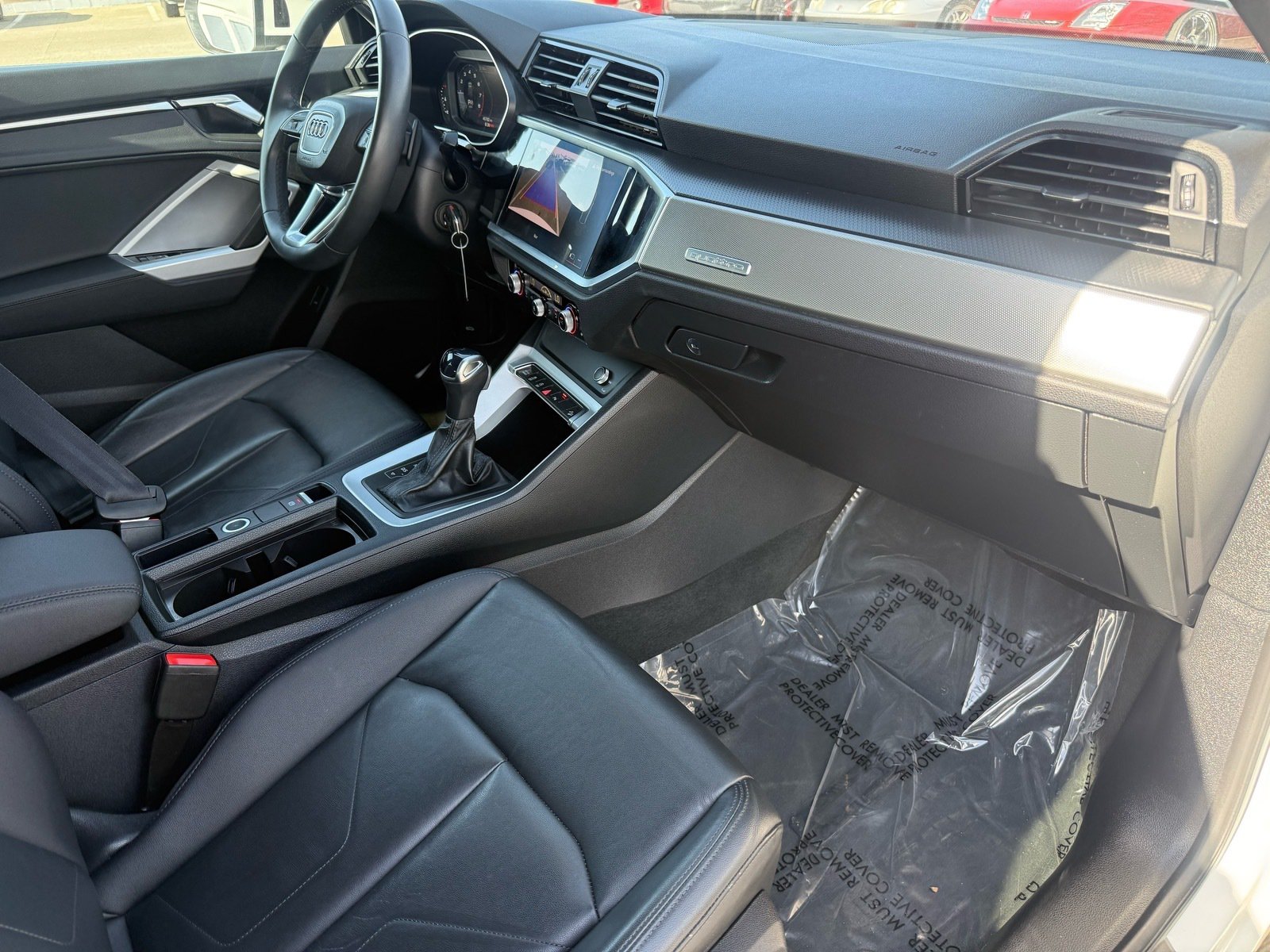 2025 Audi Q3 Premium — photo 28 thumbnail