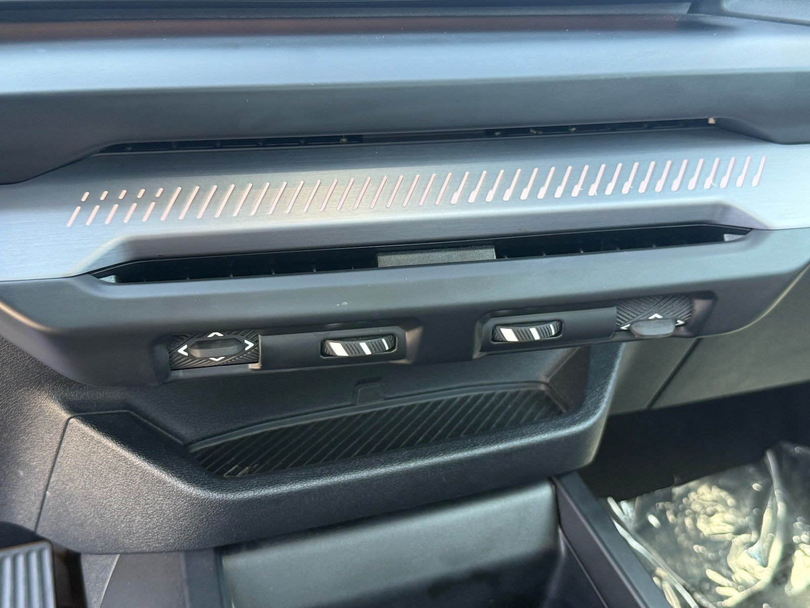 2025 BMW 2 Series 228 xDrive Gran Coupe — photo 22 thumbnail