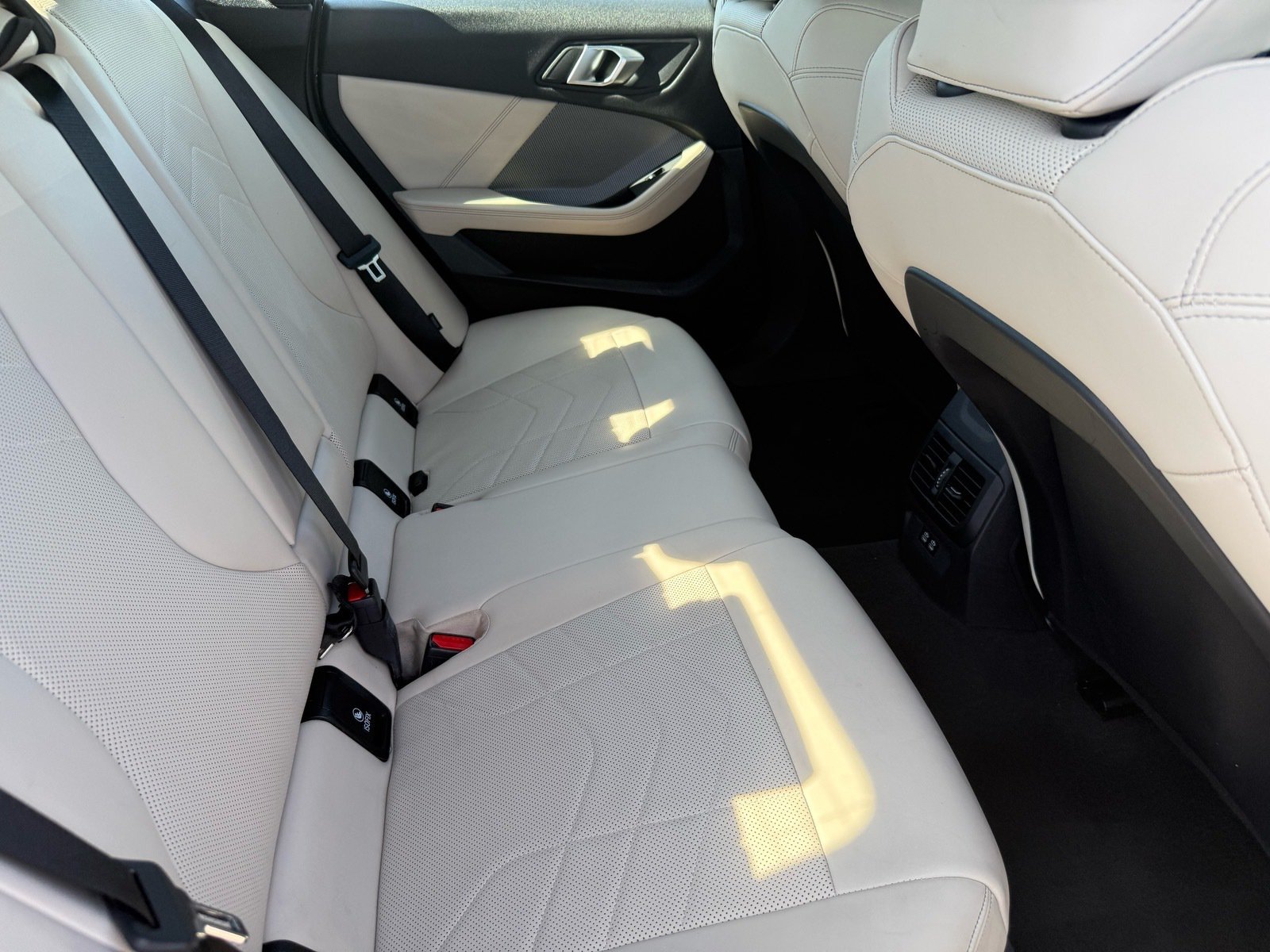 2025 BMW 2 Series 228 xDrive Gran Coupe — photo 27 thumbnail
