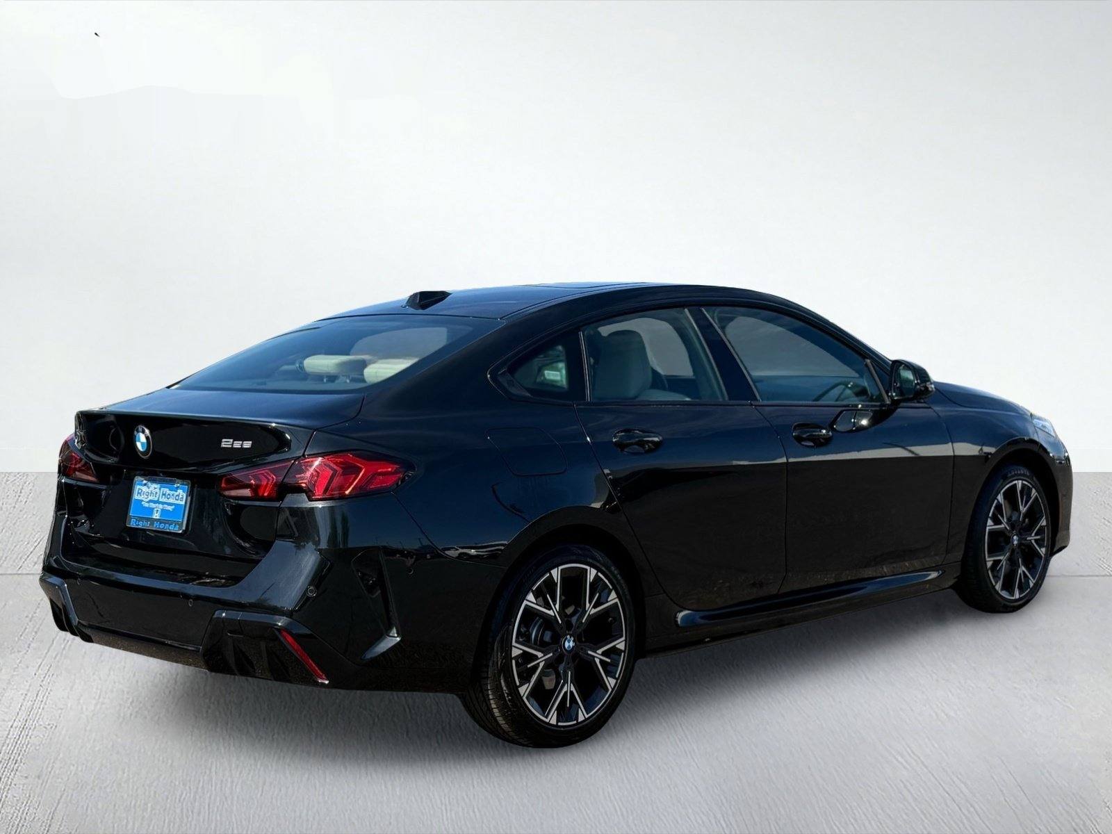 2025 BMW 2 Series 228 xDrive Gran Coupe — photo 7 thumbnail