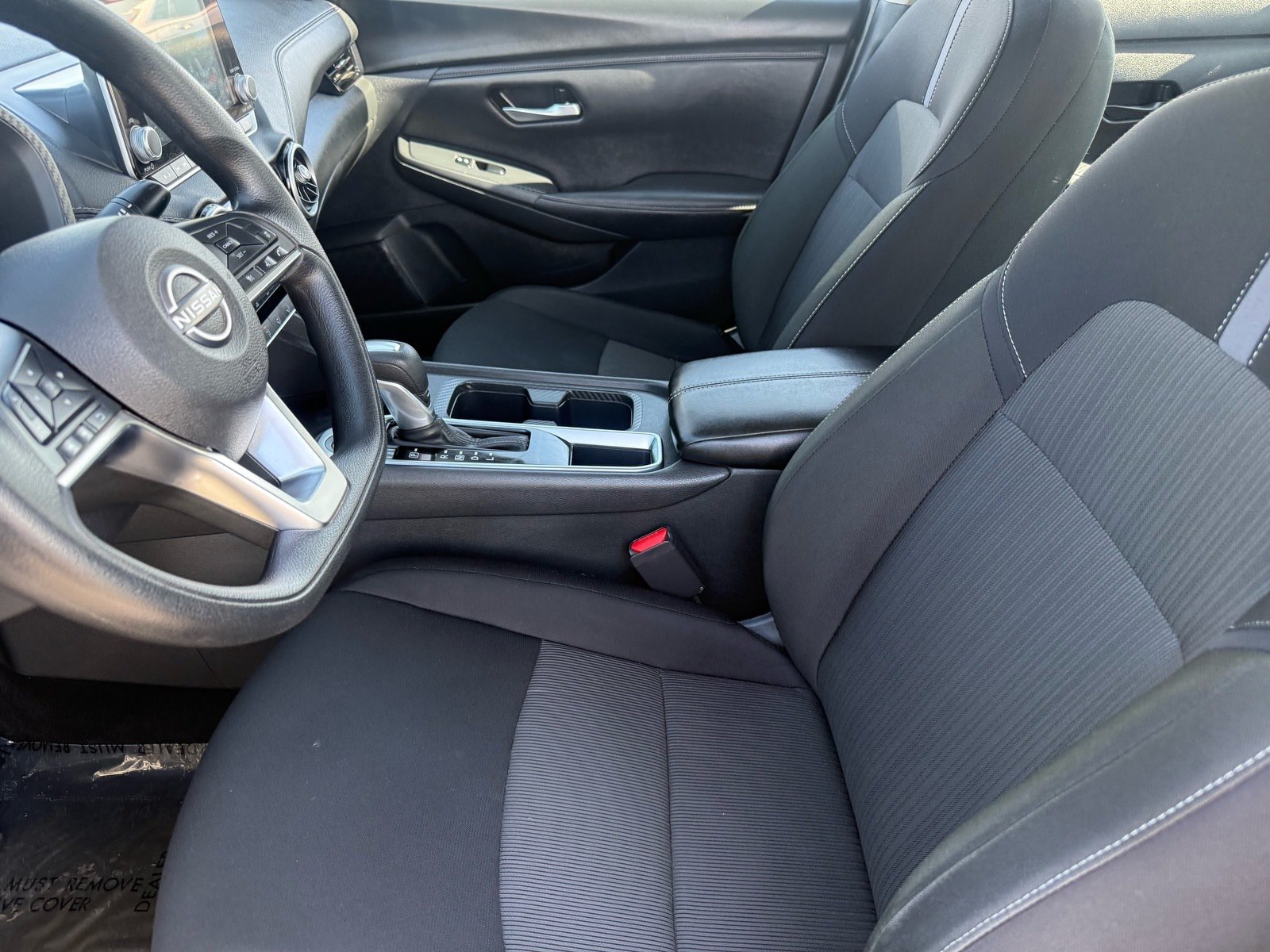 2025 Nissan Sentra SV — photo 12 thumbnail