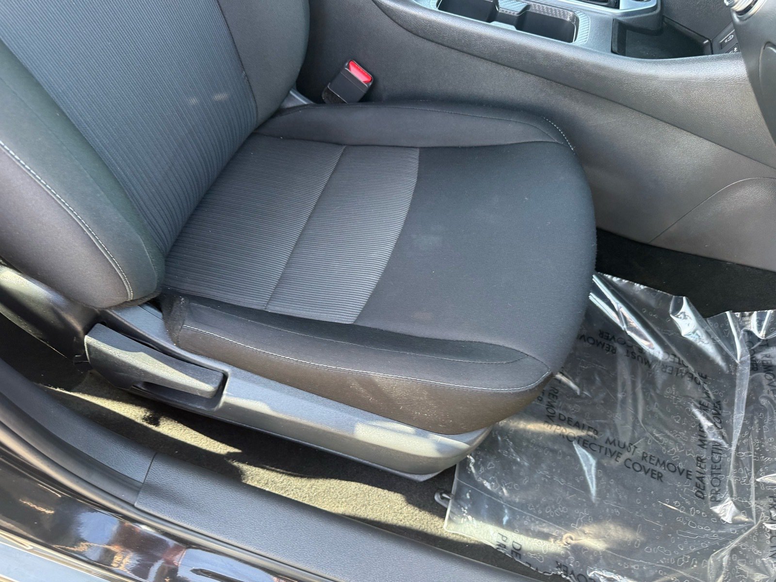 2025 Nissan Sentra SV — photo 31 thumbnail