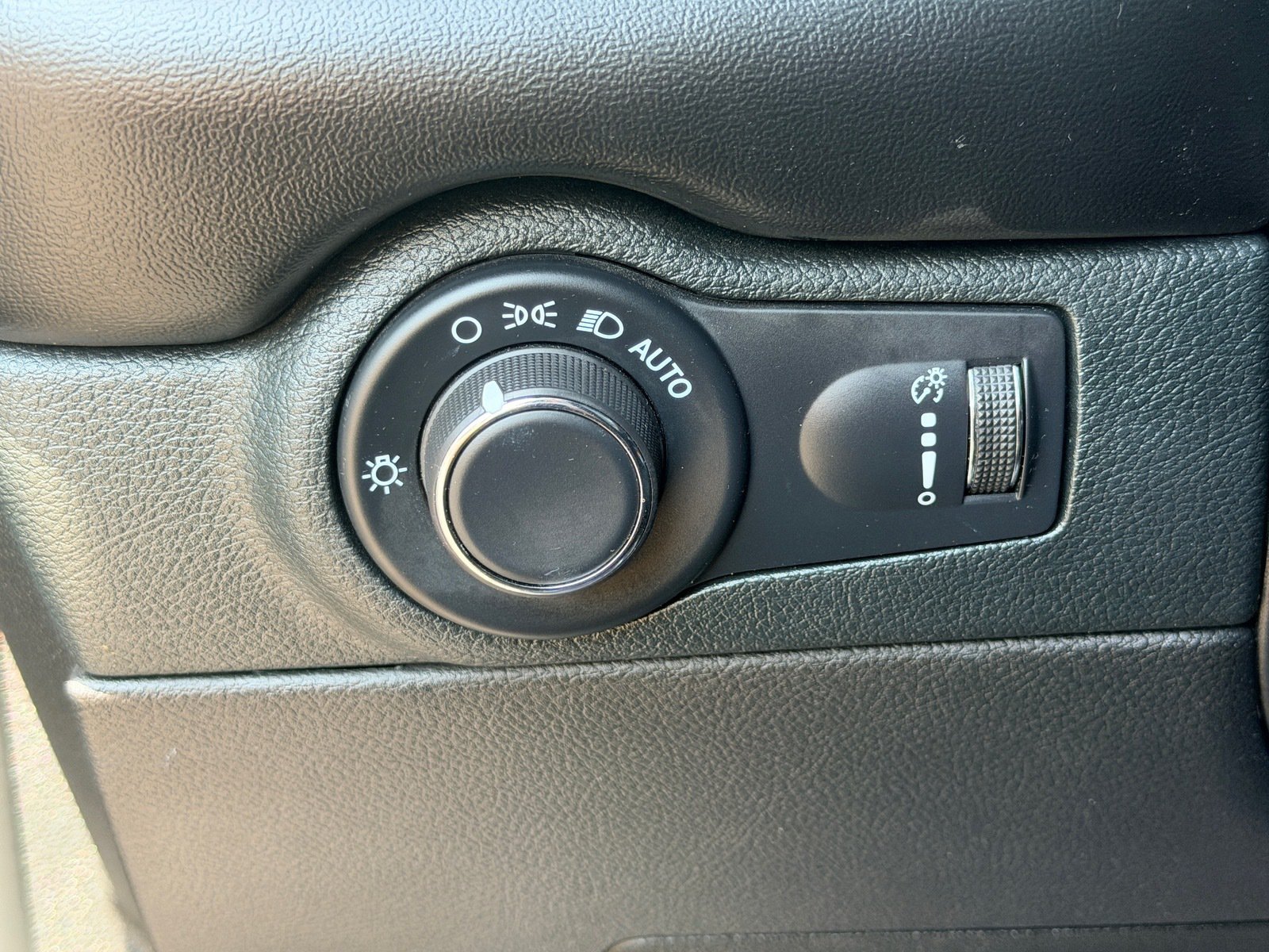 2025 Dodge Durango GT — photo 19 thumbnail