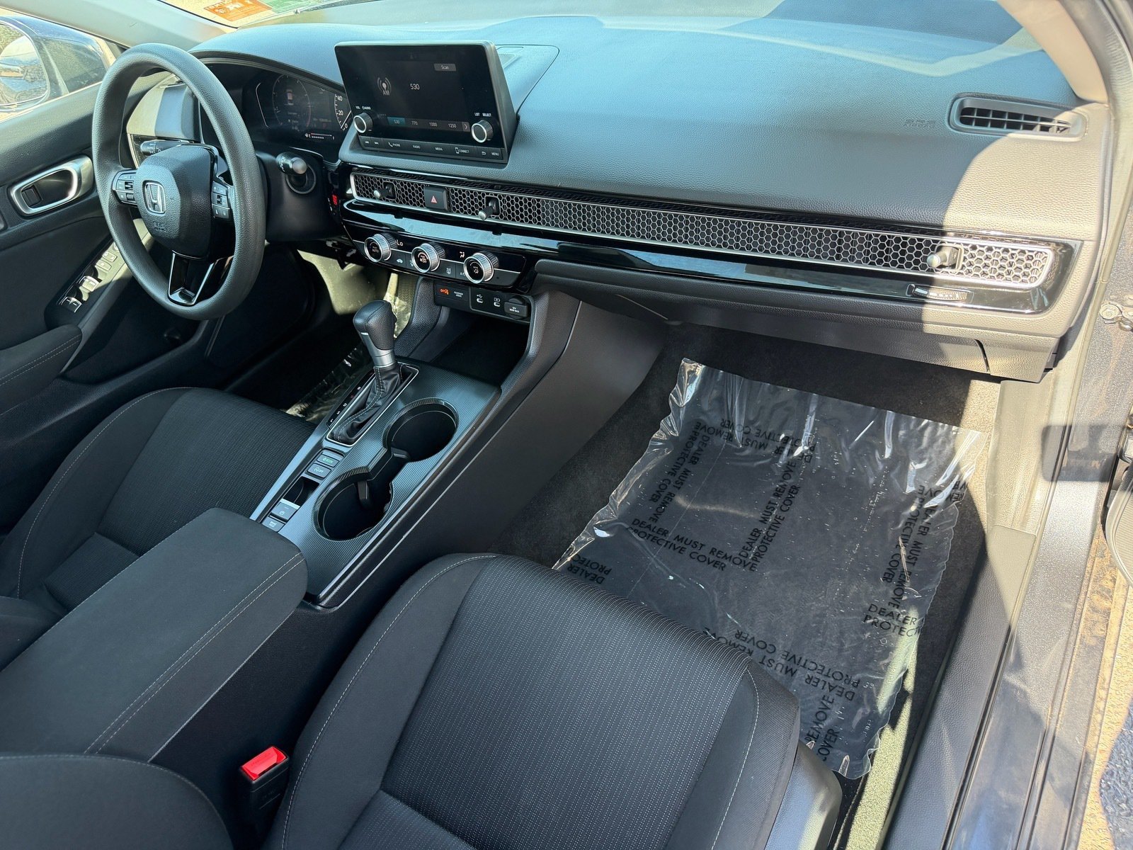 2025 Honda Civic LX — photo 11 thumbnail