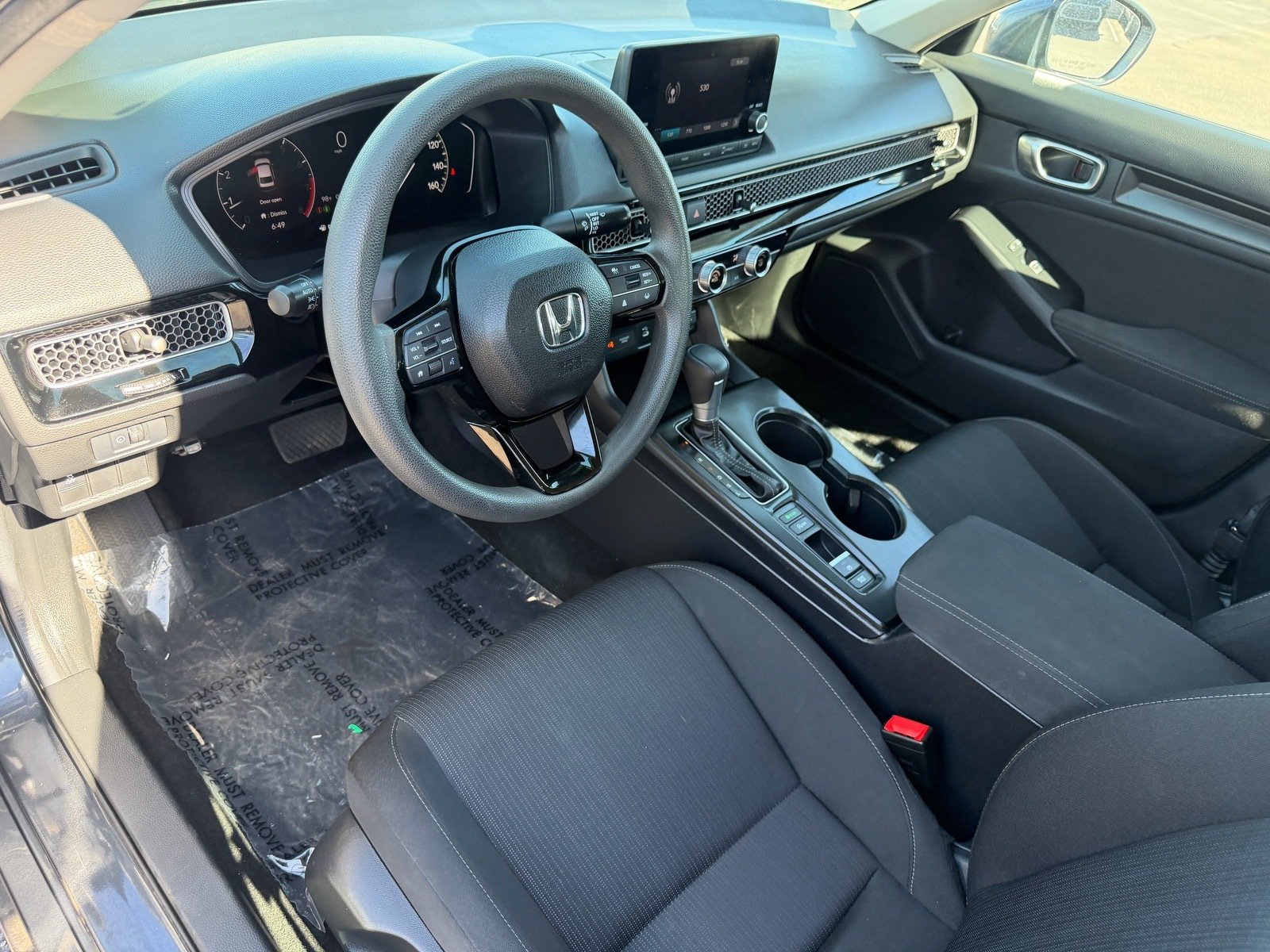 2025 Honda Civic LX — photo 14 thumbnail