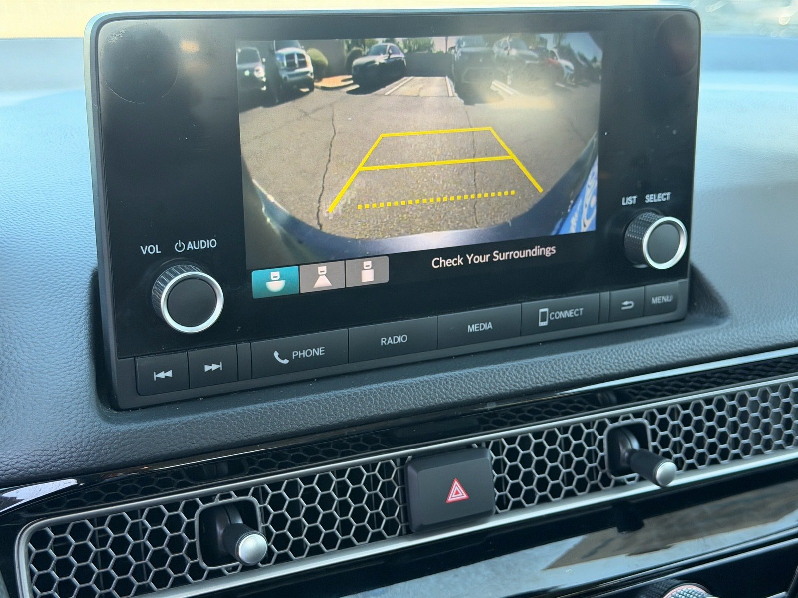 2025 Honda Civic LX — photo 26 thumbnail