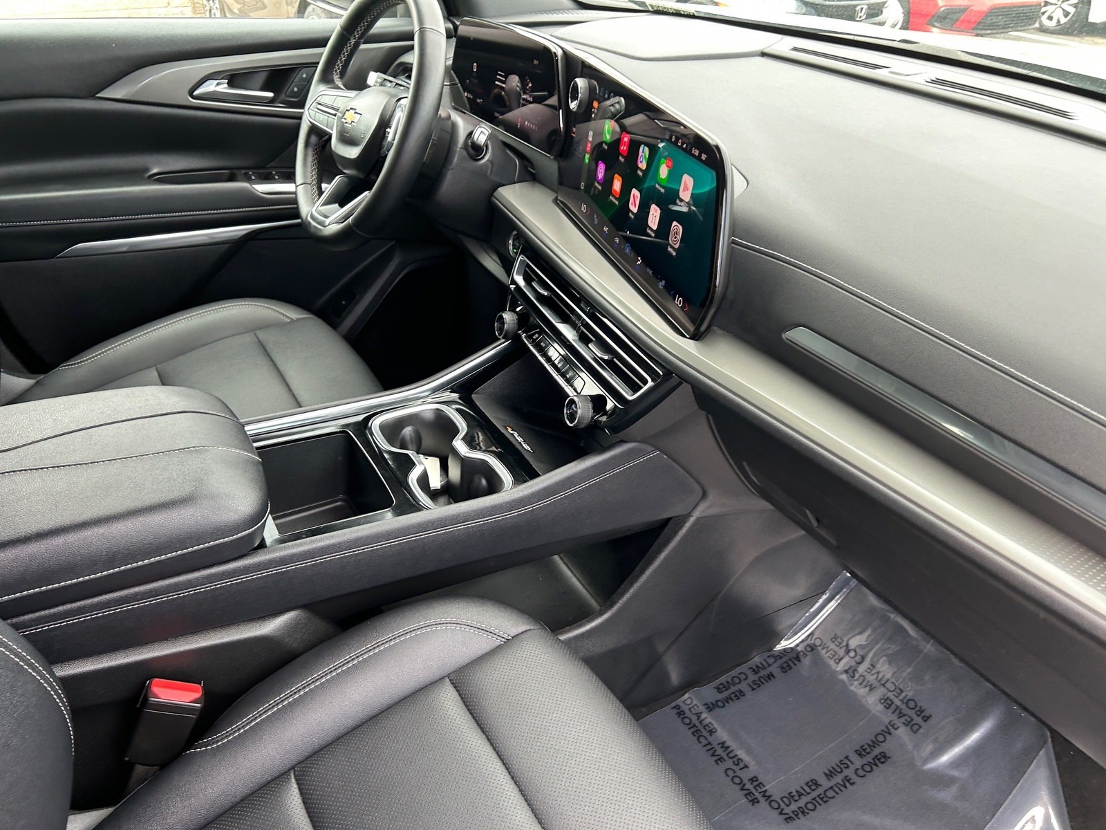 2025 Chevrolet Traverse LT — photo 13 thumbnail