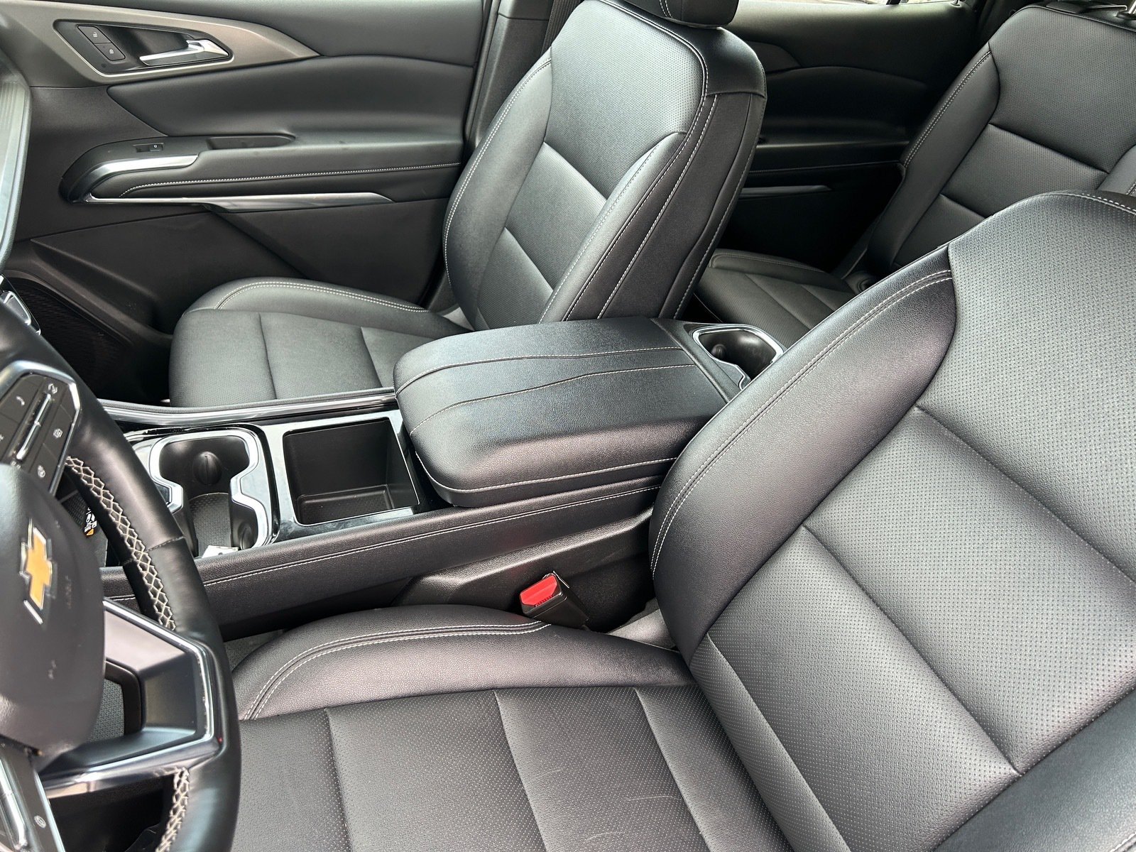 2025 Chevrolet Traverse LT — photo 18 thumbnail