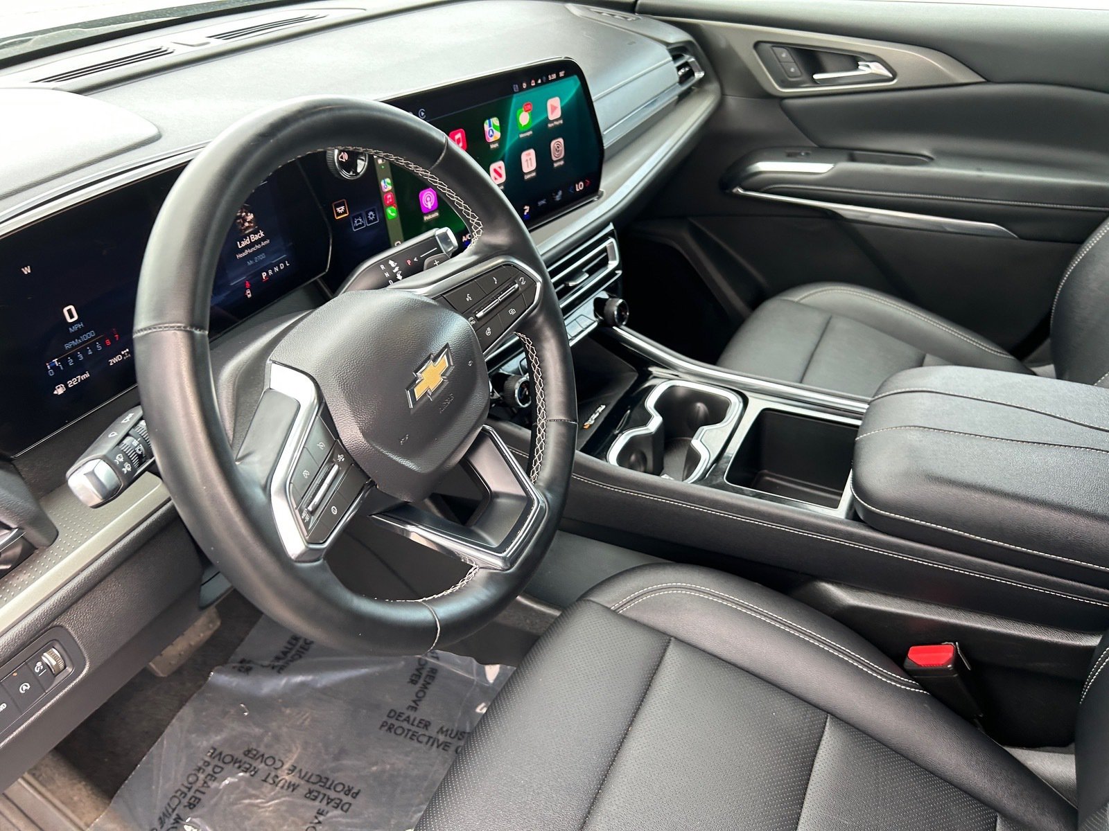 2025 Chevrolet Traverse LT — photo 20 thumbnail