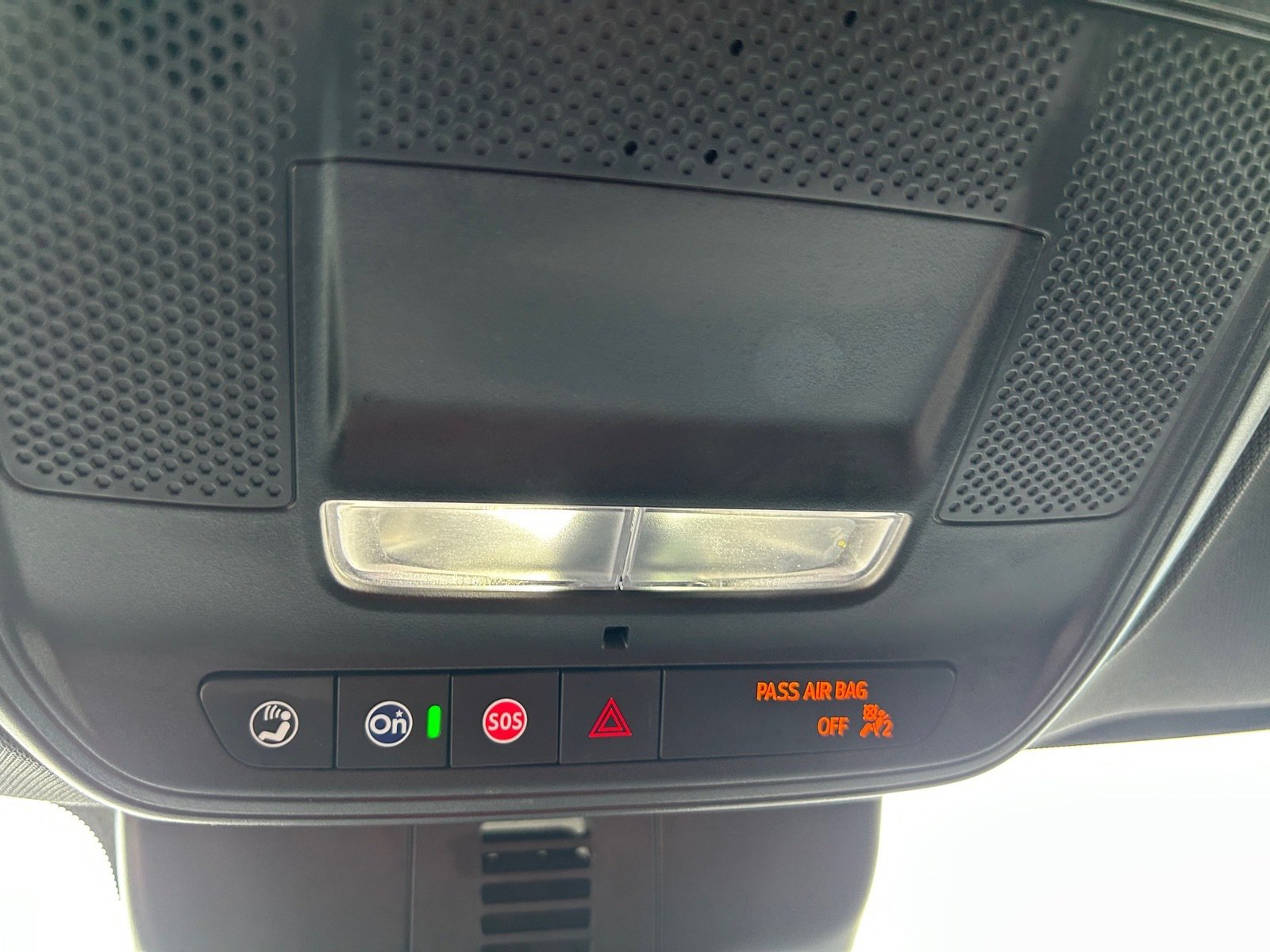 2025 Chevrolet Traverse LT — photo 27 thumbnail