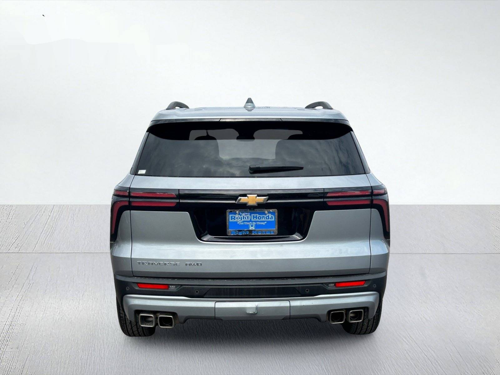 2025 Chevrolet Traverse LT — photo 9 thumbnail