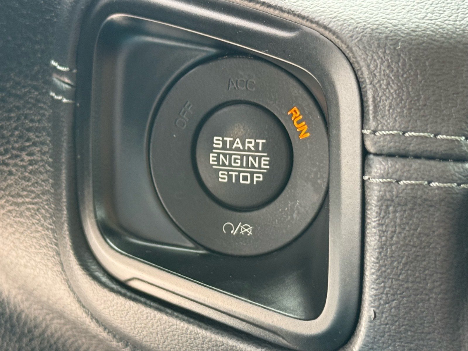 2024 Jeep Wrangler Rubicon 4xe — photo 25 thumbnail