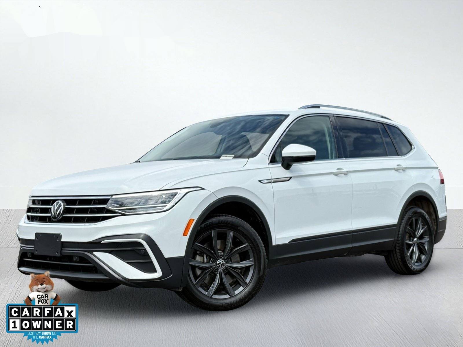 2024 Volkswagen Tiguan 2.0T SE — photo 1