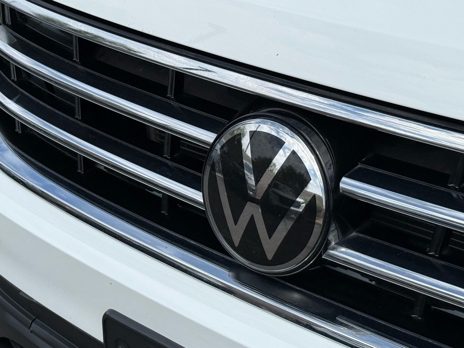 2024 Volkswagen Tiguan 2.0T SE — photo 31 thumbnail