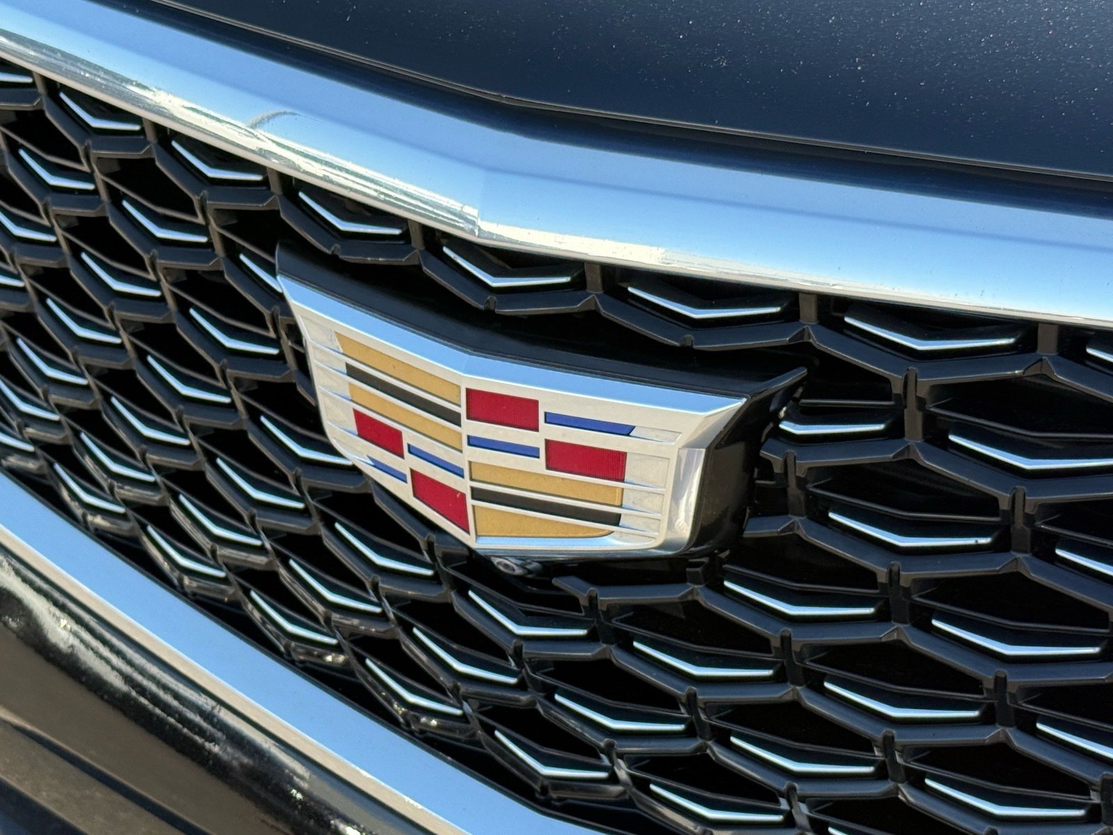 2025 Cadillac XT4 Premium Luxury — photo 32 thumbnail
