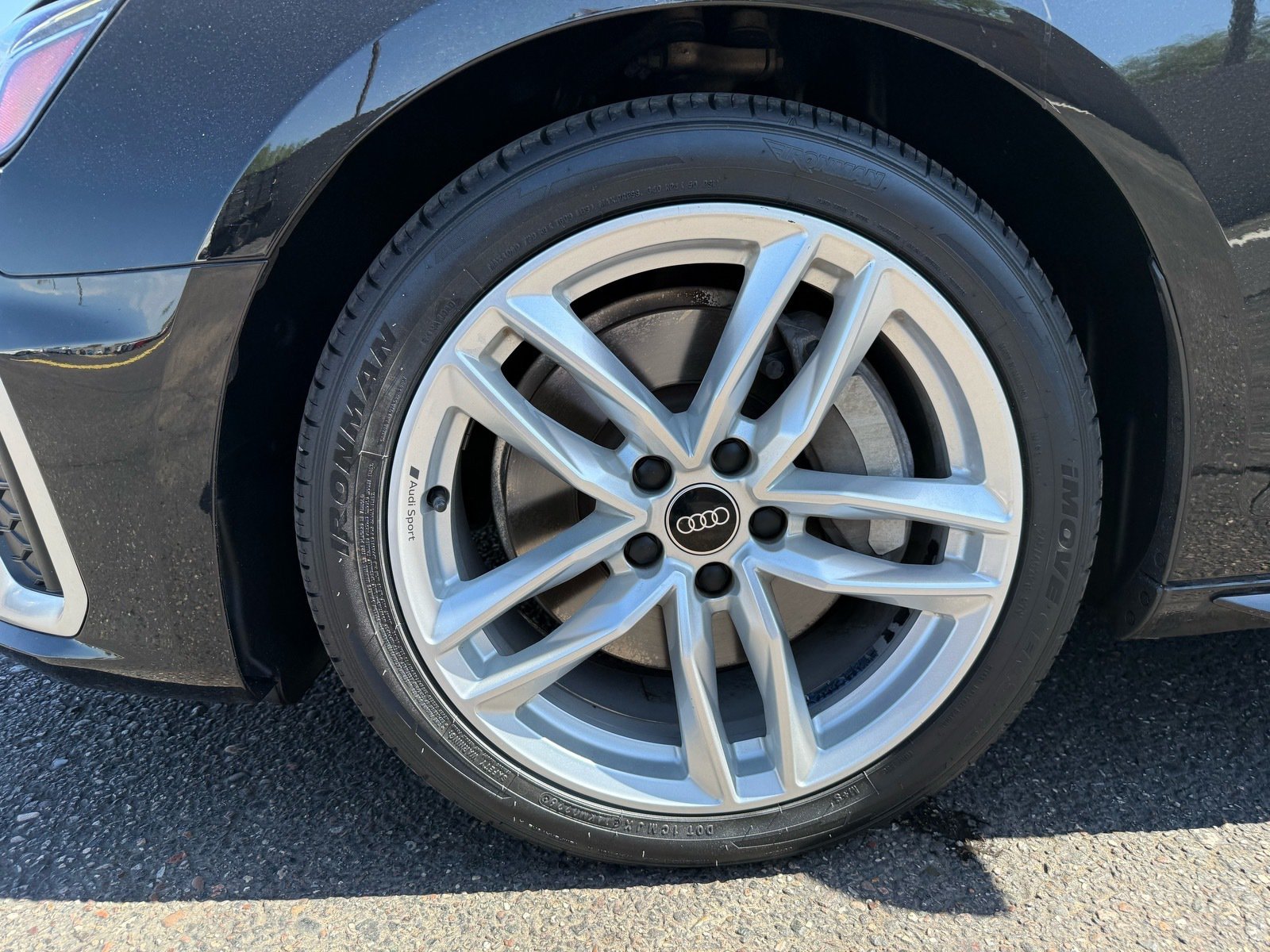 2024 Audi A4 45 S line Premium Plus — photo 10 thumbnail