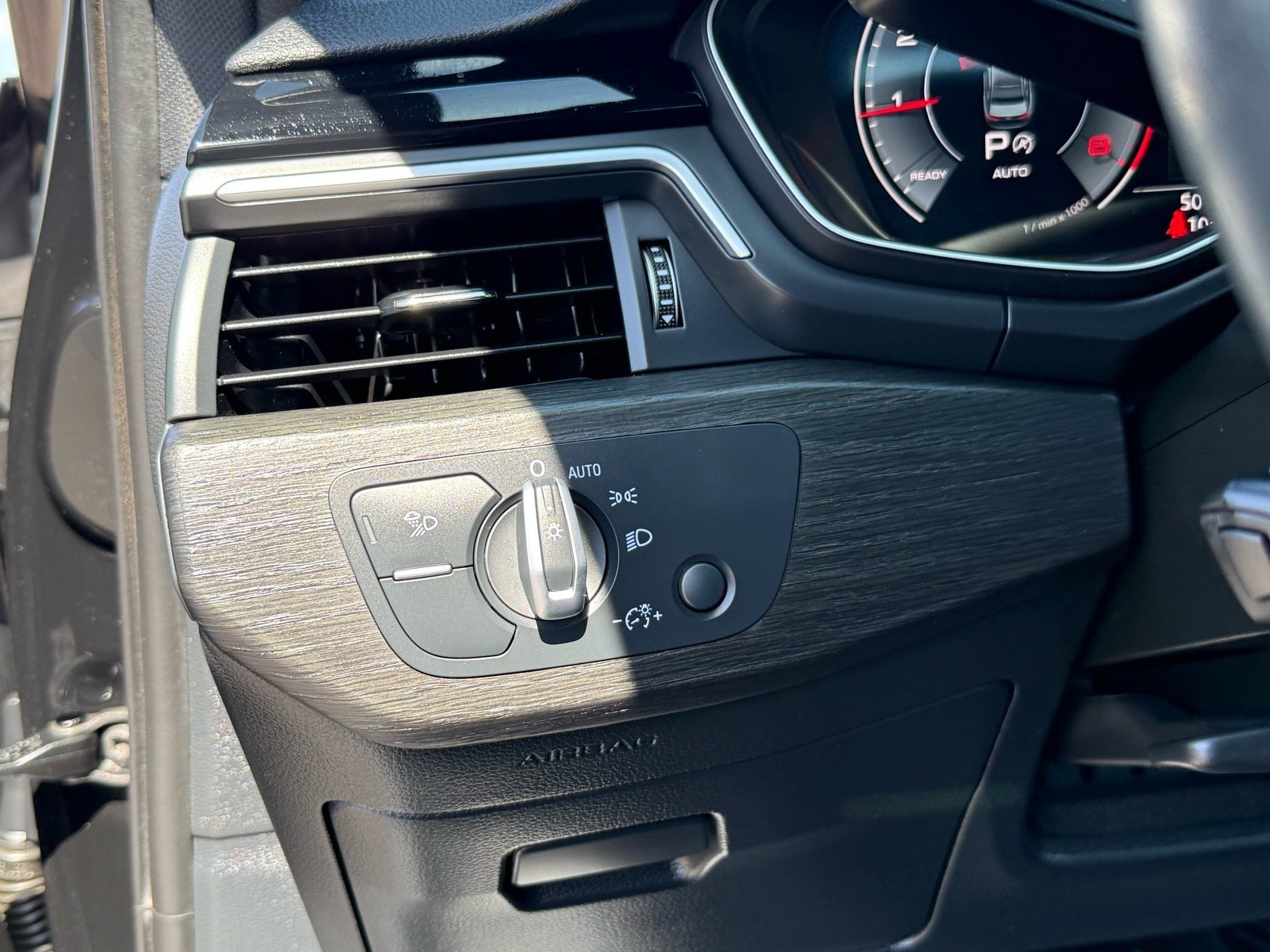 2024 Audi A4 45 S line Premium Plus — photo 14 thumbnail