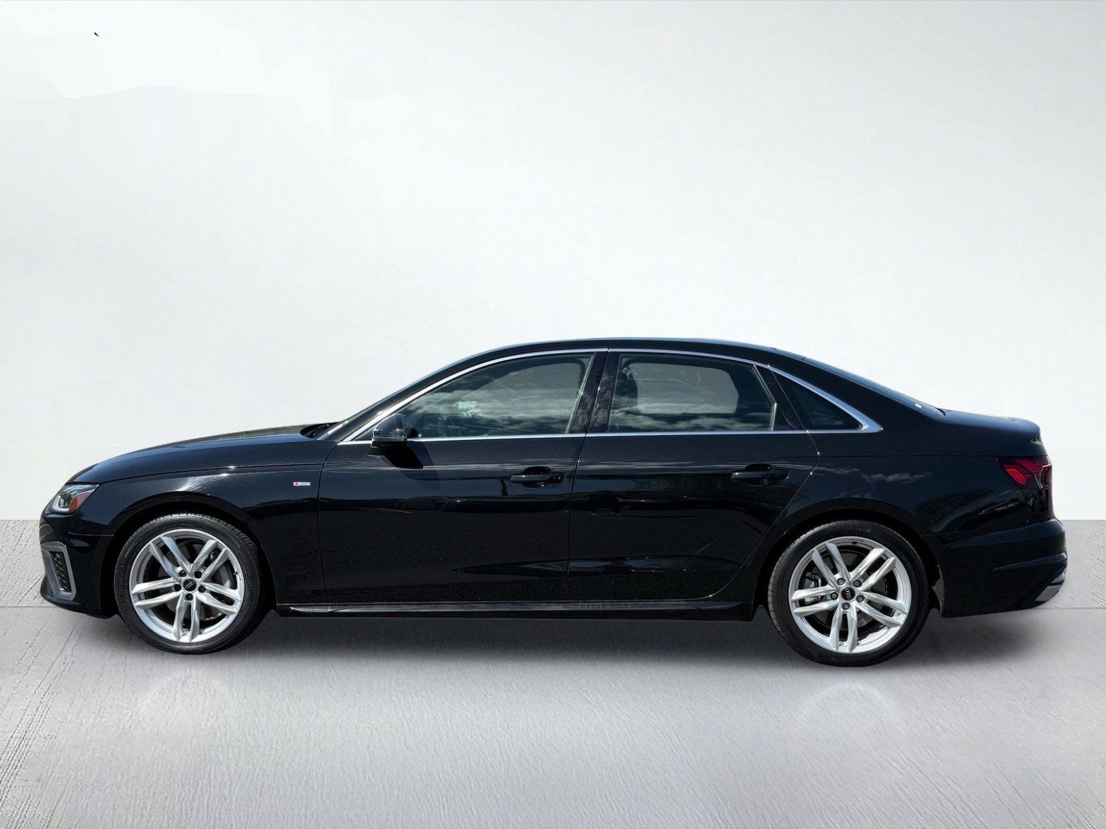 2024 Audi A4 45 S line Premium Plus — photo 3 thumbnail