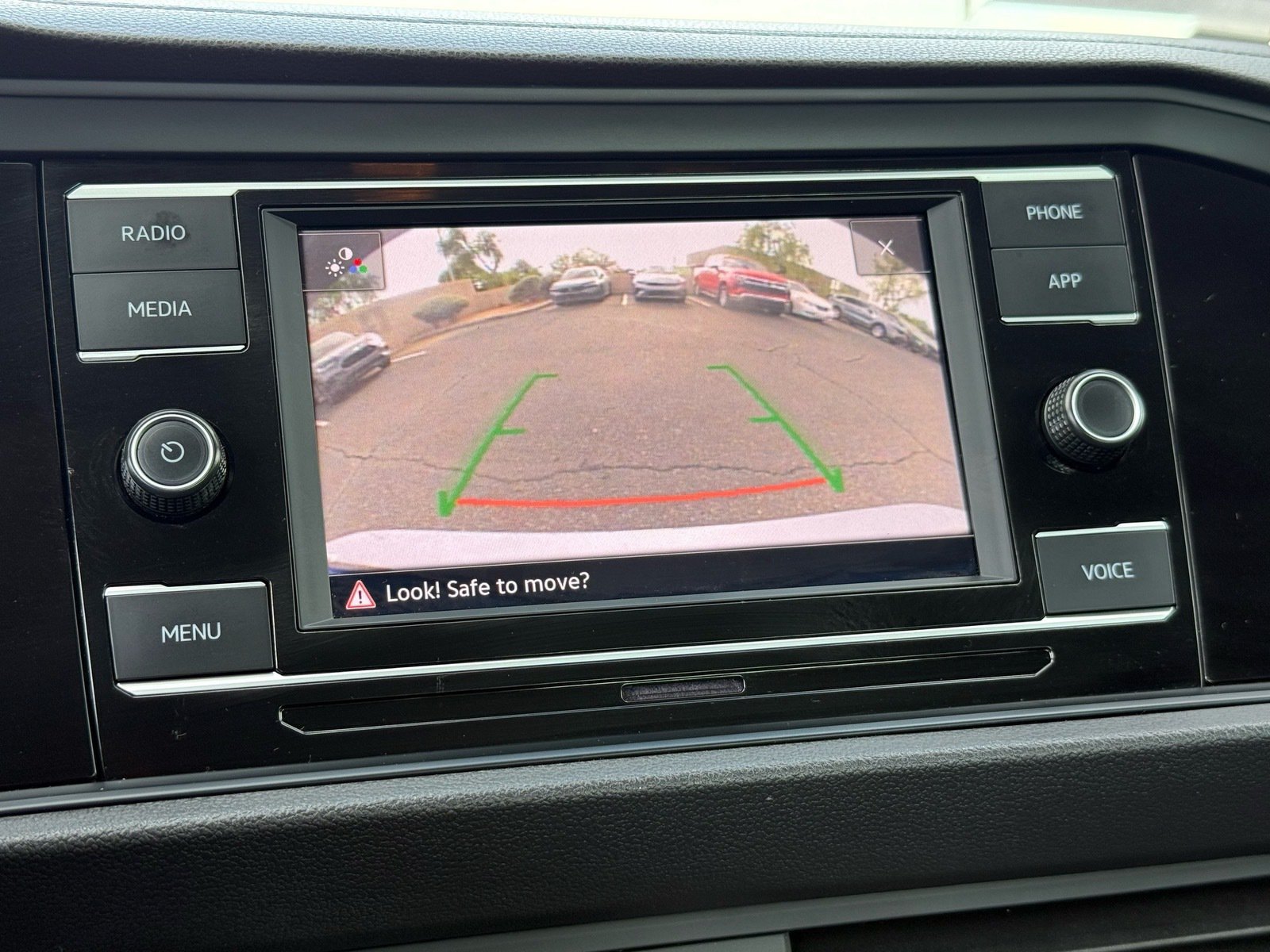 2024 Volkswagen Jetta 1.5T SE — photo 21 thumbnail