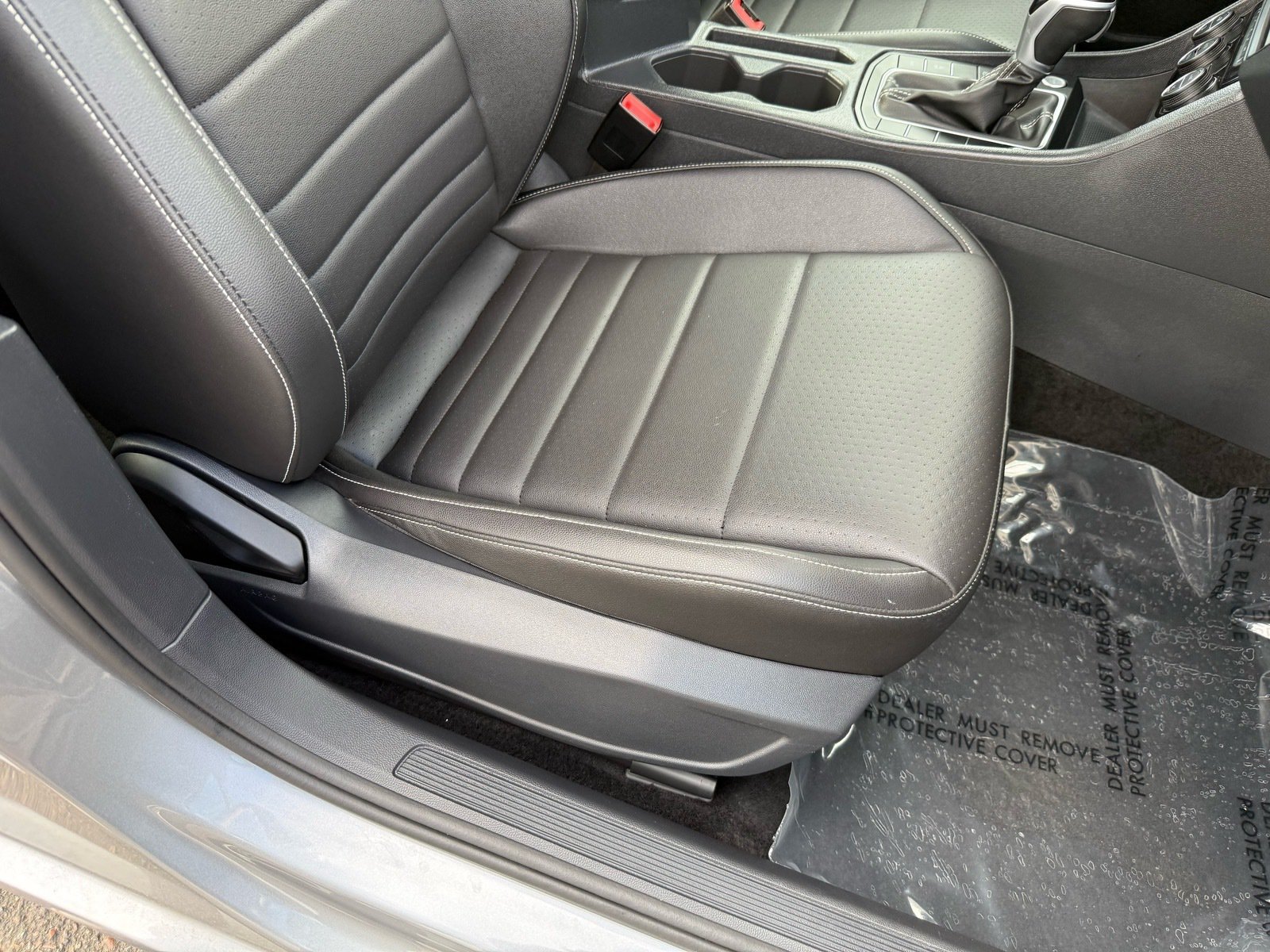 2024 Volkswagen Jetta 1.5T SE — photo 31 thumbnail