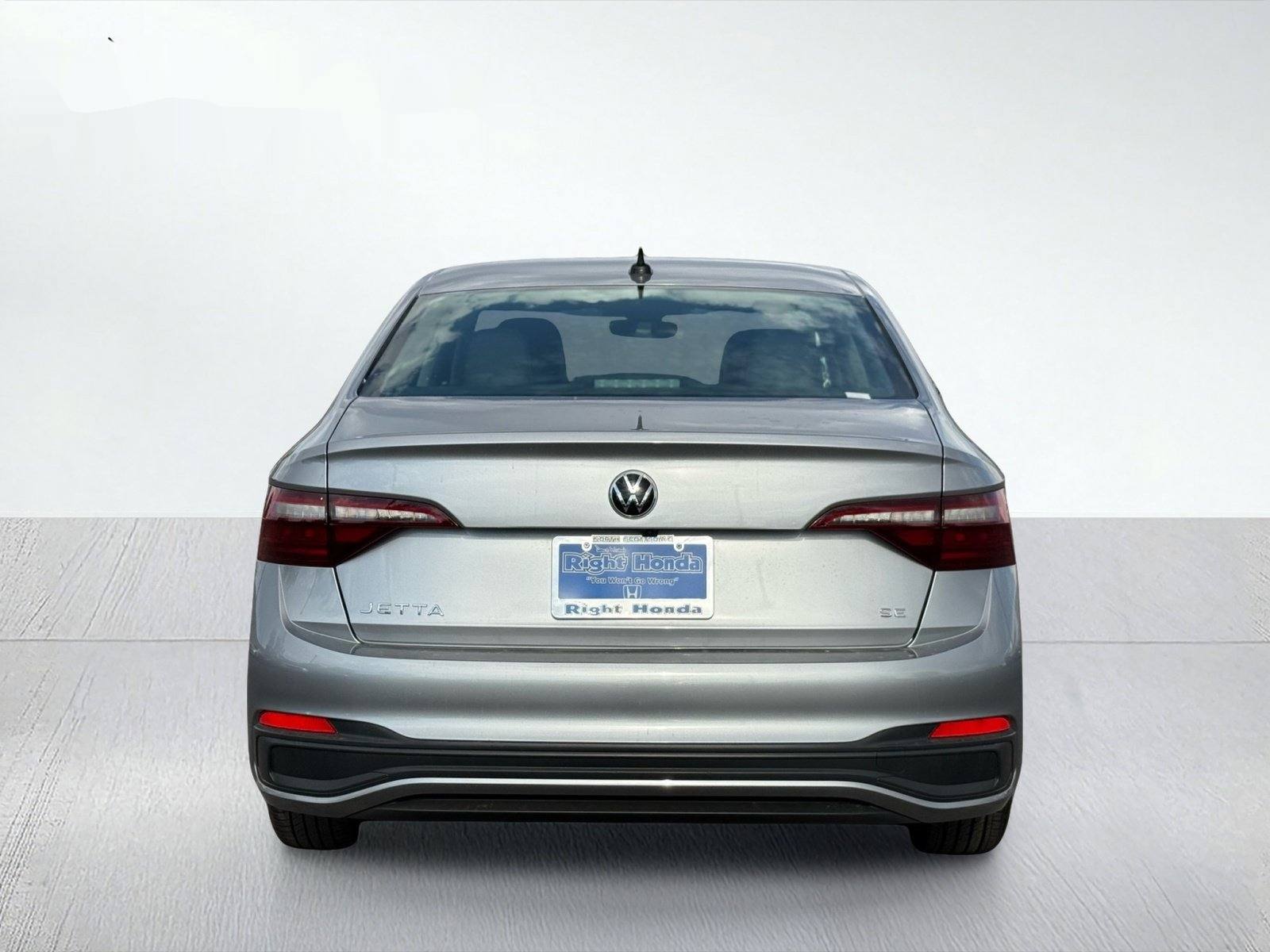 2024 Volkswagen Jetta 1.5T SE — photo 6 thumbnail