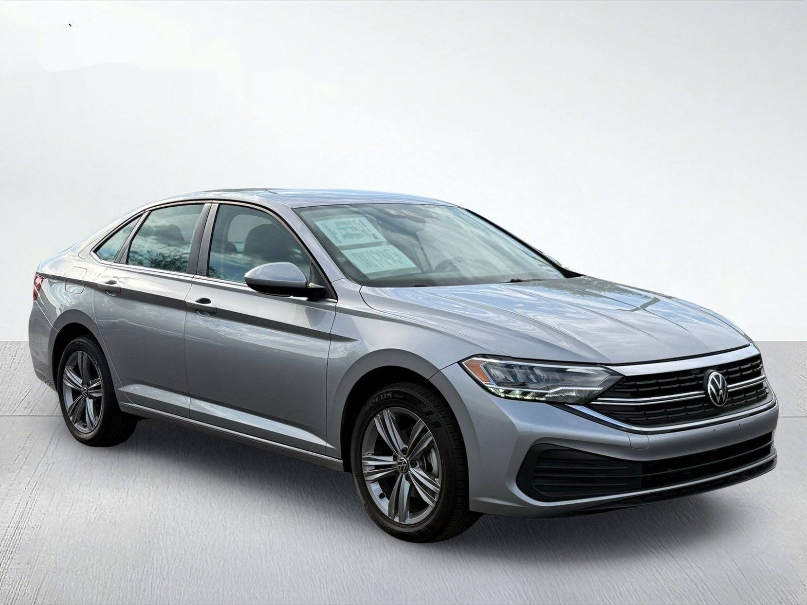 2024 Volkswagen Jetta 1.5T SE — photo 9 thumbnail