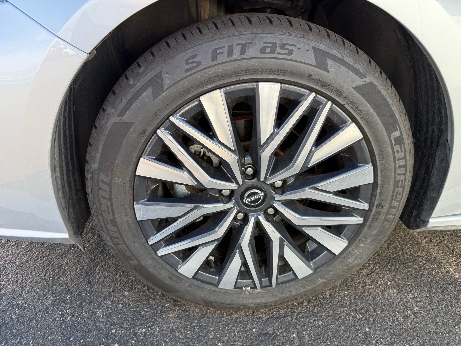 2026 Nissan Altima 2.5 SV — photo 5 thumbnail