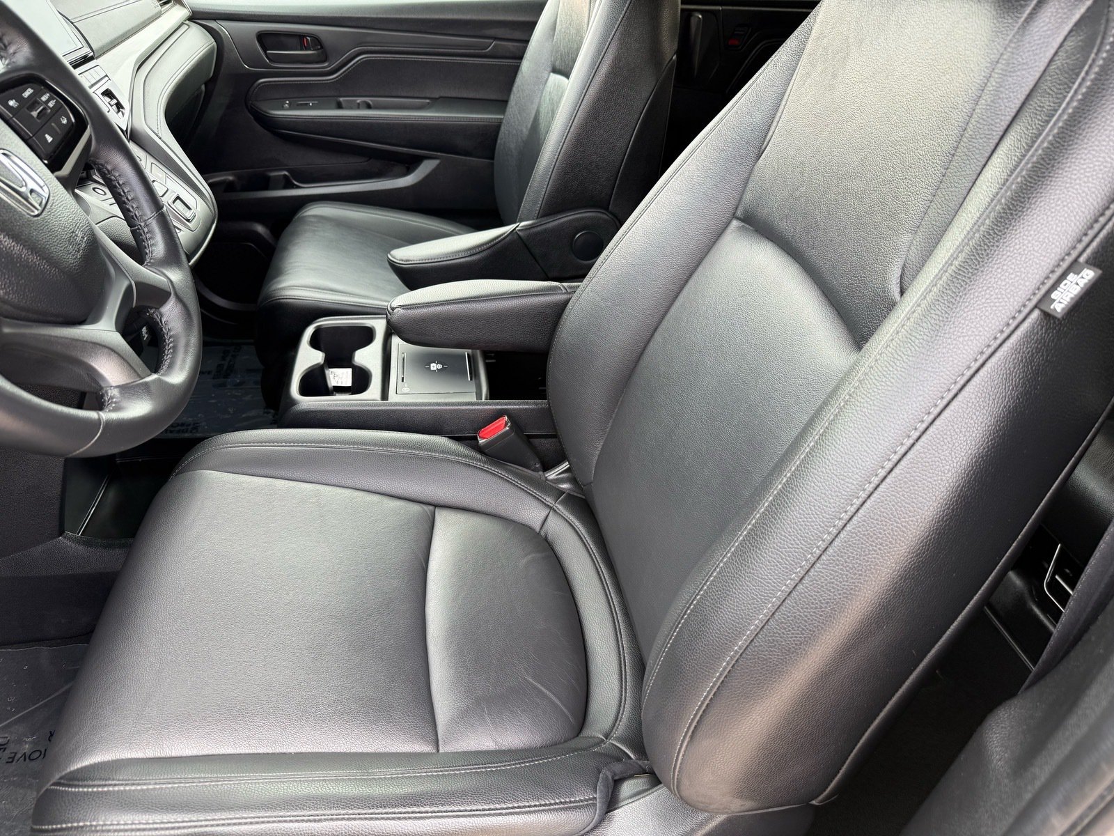 2025 Honda Odyssey EX-L — photo 12 thumbnail