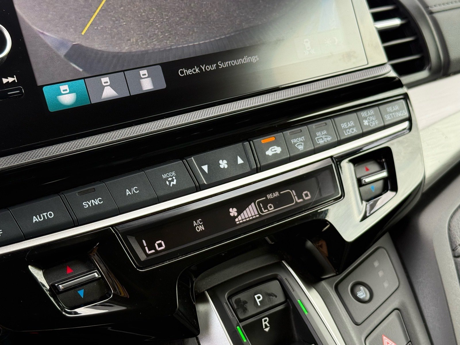 2025 Honda Odyssey EX-L — photo 22 thumbnail