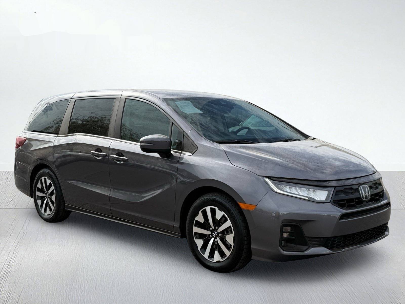 2025 Honda Odyssey EX-L — photo 9 thumbnail