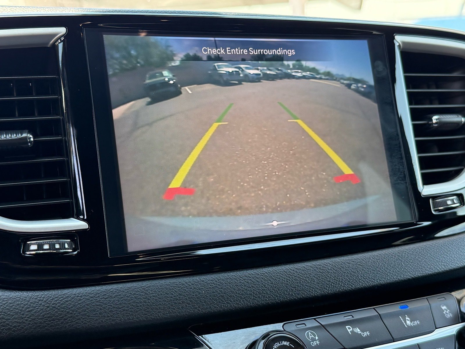 2025 Chrysler Pacifica Select — photo 21 thumbnail