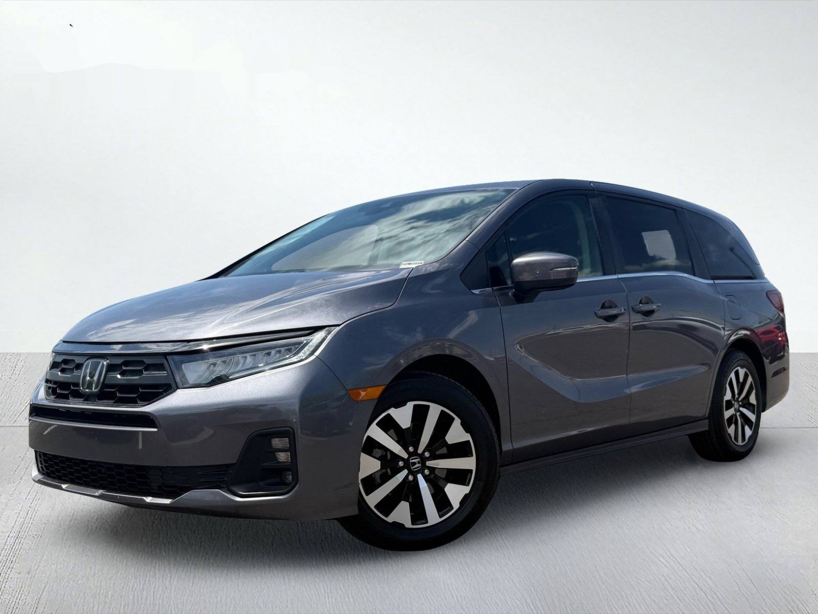 2025 Honda Odyssey EX-L — photo 2 thumbnail