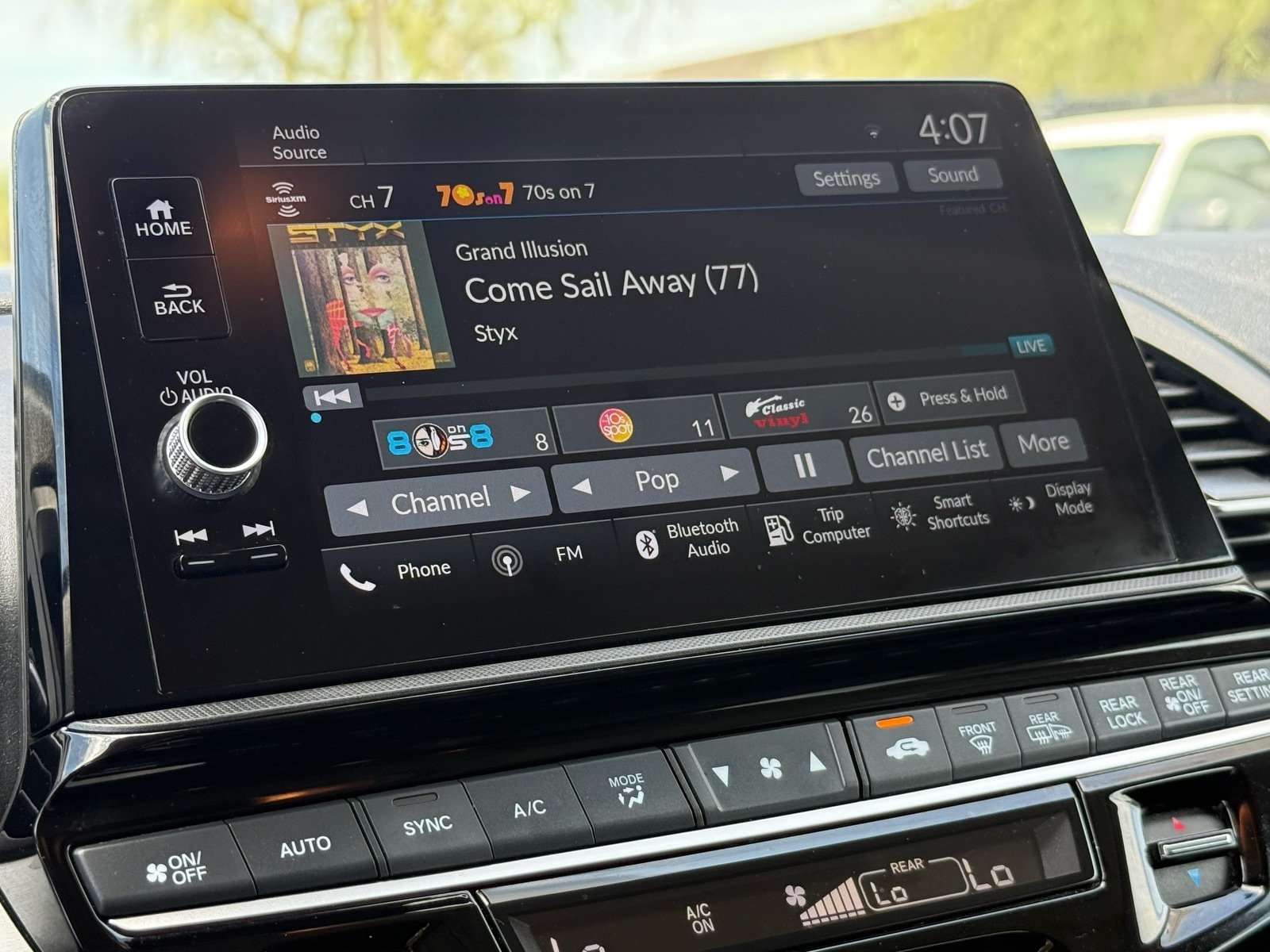2025 Honda Odyssey EX-L — photo 20 thumbnail