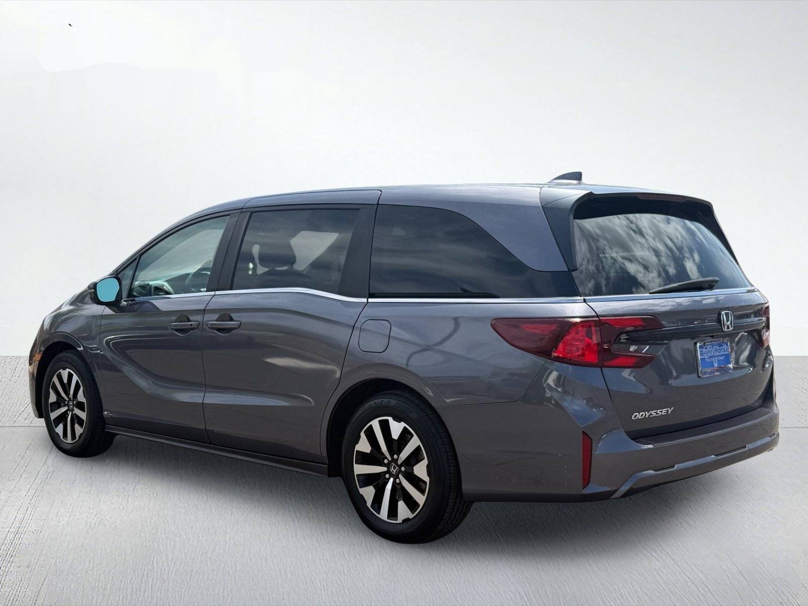 2025 Honda Odyssey EX-L — photo 4 thumbnail